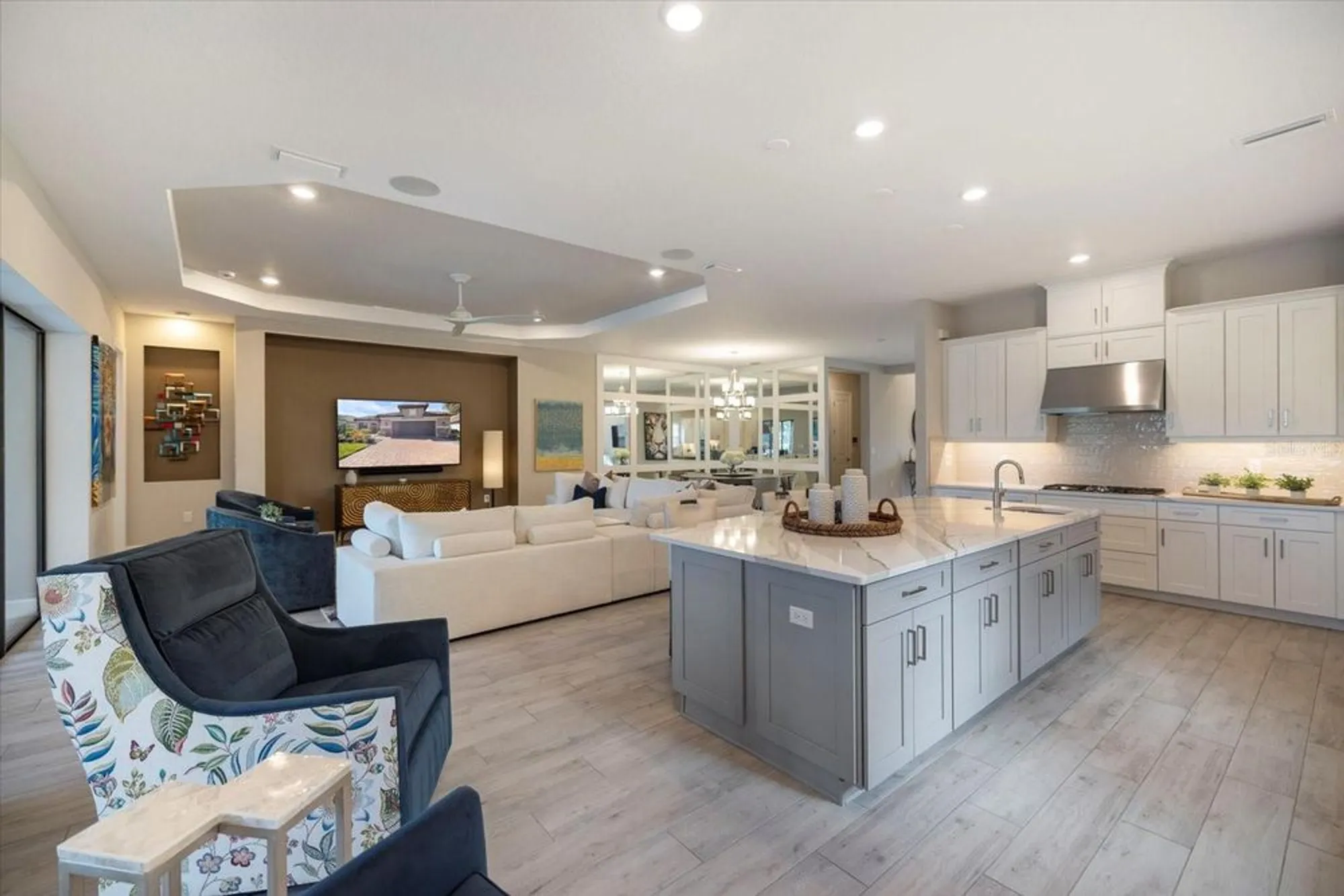 Property Slideshow image 24 of 78 | 3836 santa caterina blvd, Bradenton, FL, 34211