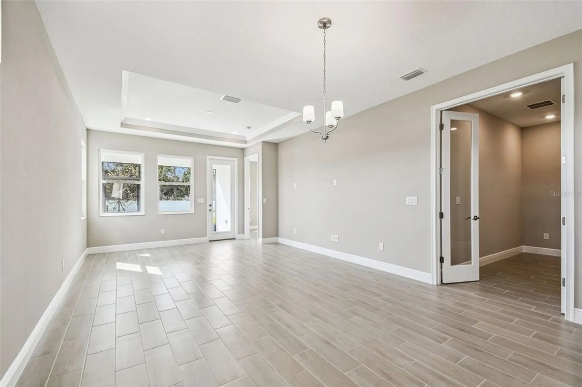 Property Slideshow image 8 of 12 | 3766 nandina cir, Sun City Center, FL, 33573