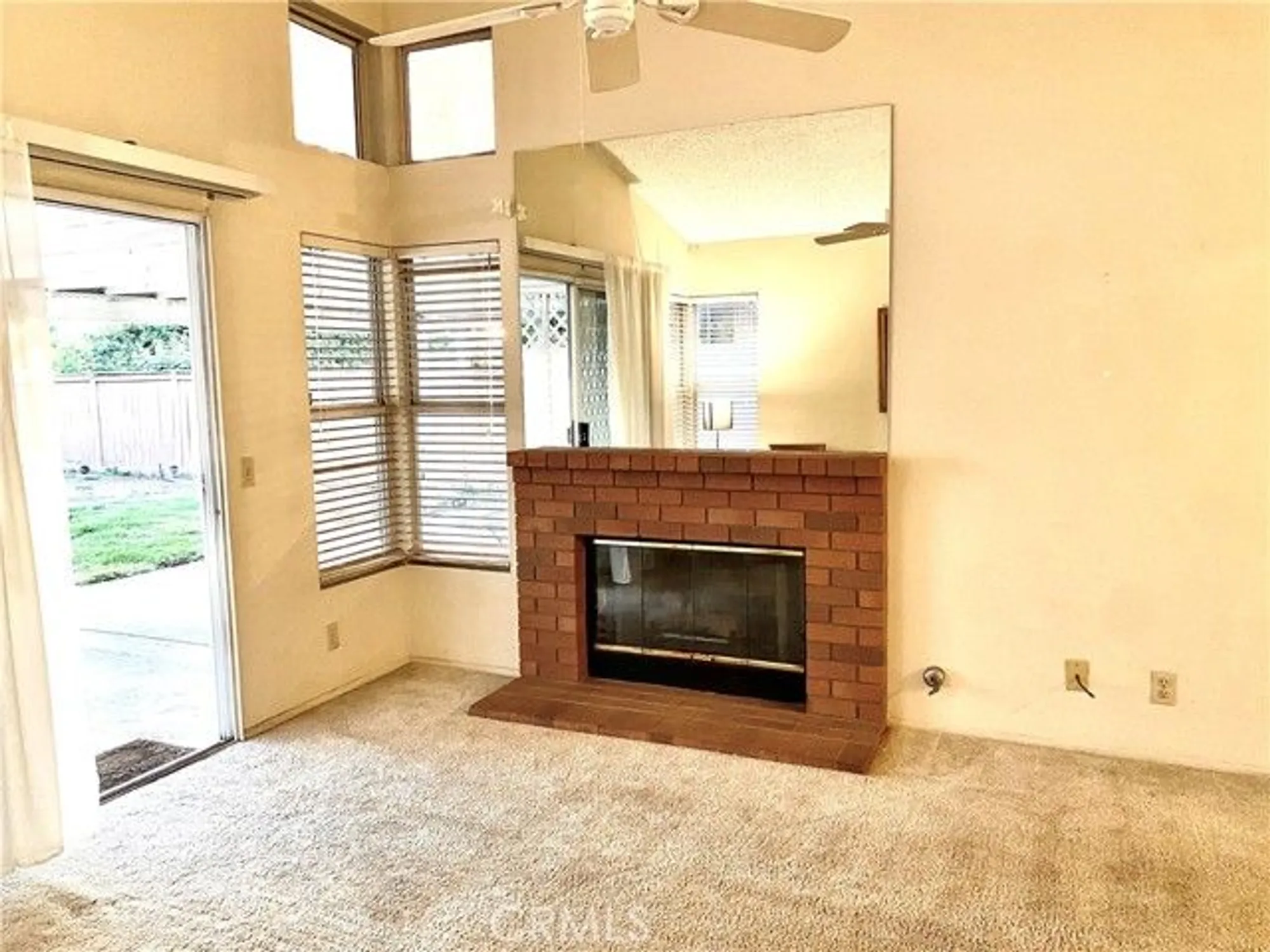 Property Slideshow image 5 of 22 | 28125 orangegrove ave, Menifee, CA, 92584