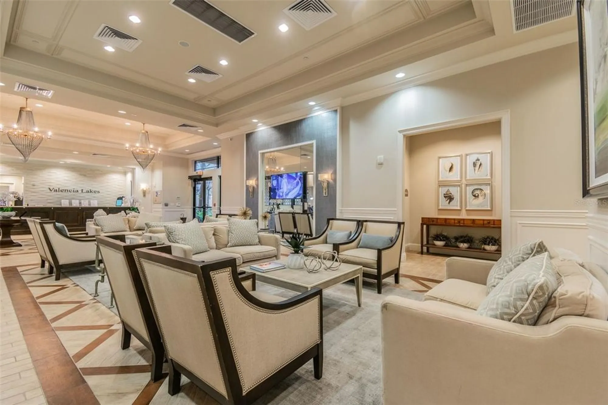 Property Slideshow image 42 of 53 | 16301 garnet glen pl, Wimauma, FL, 33598