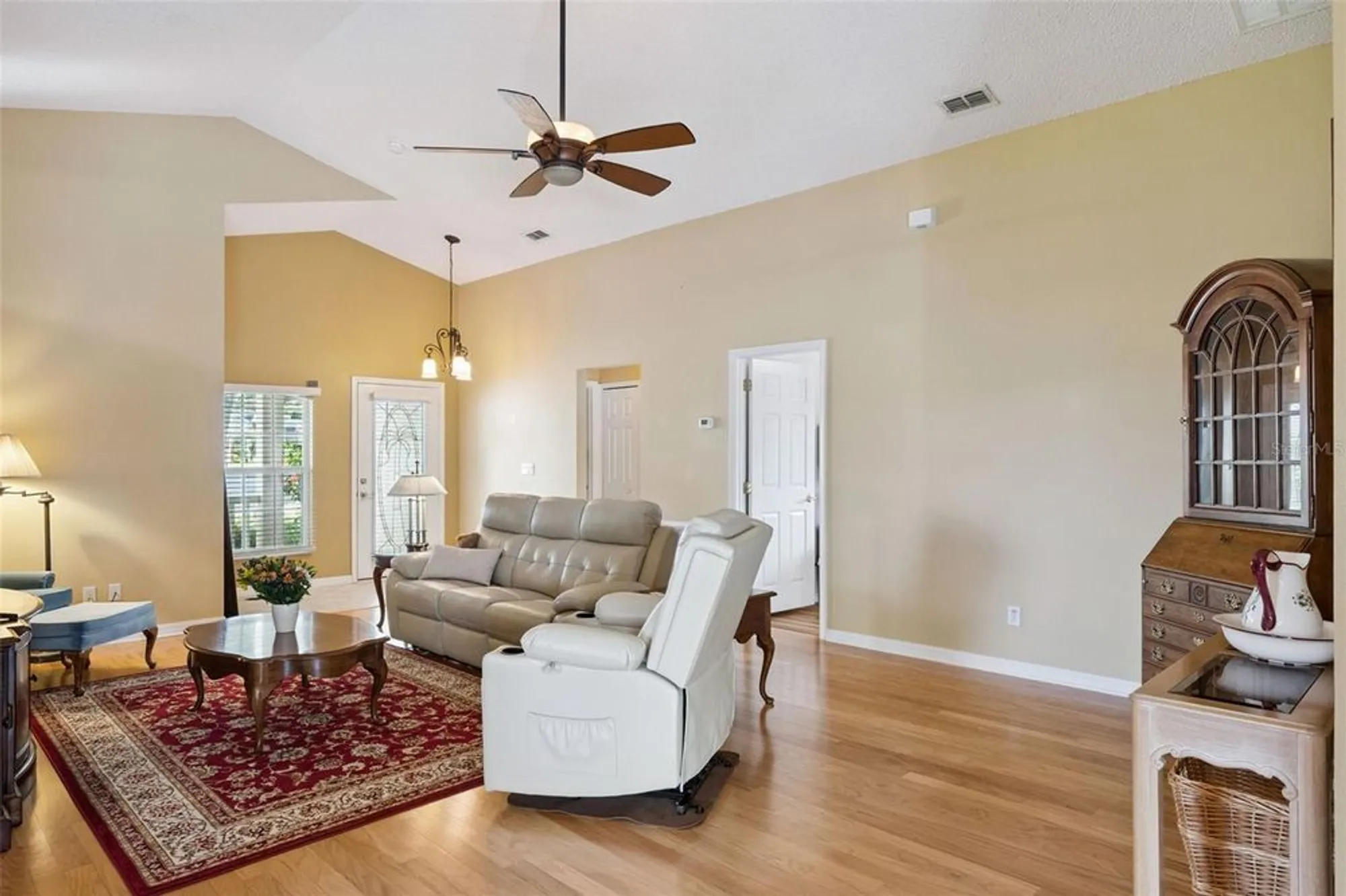 Property Slideshow image 2 of 41 | 3685 rollingbrook st, Clermont, FL, 34711