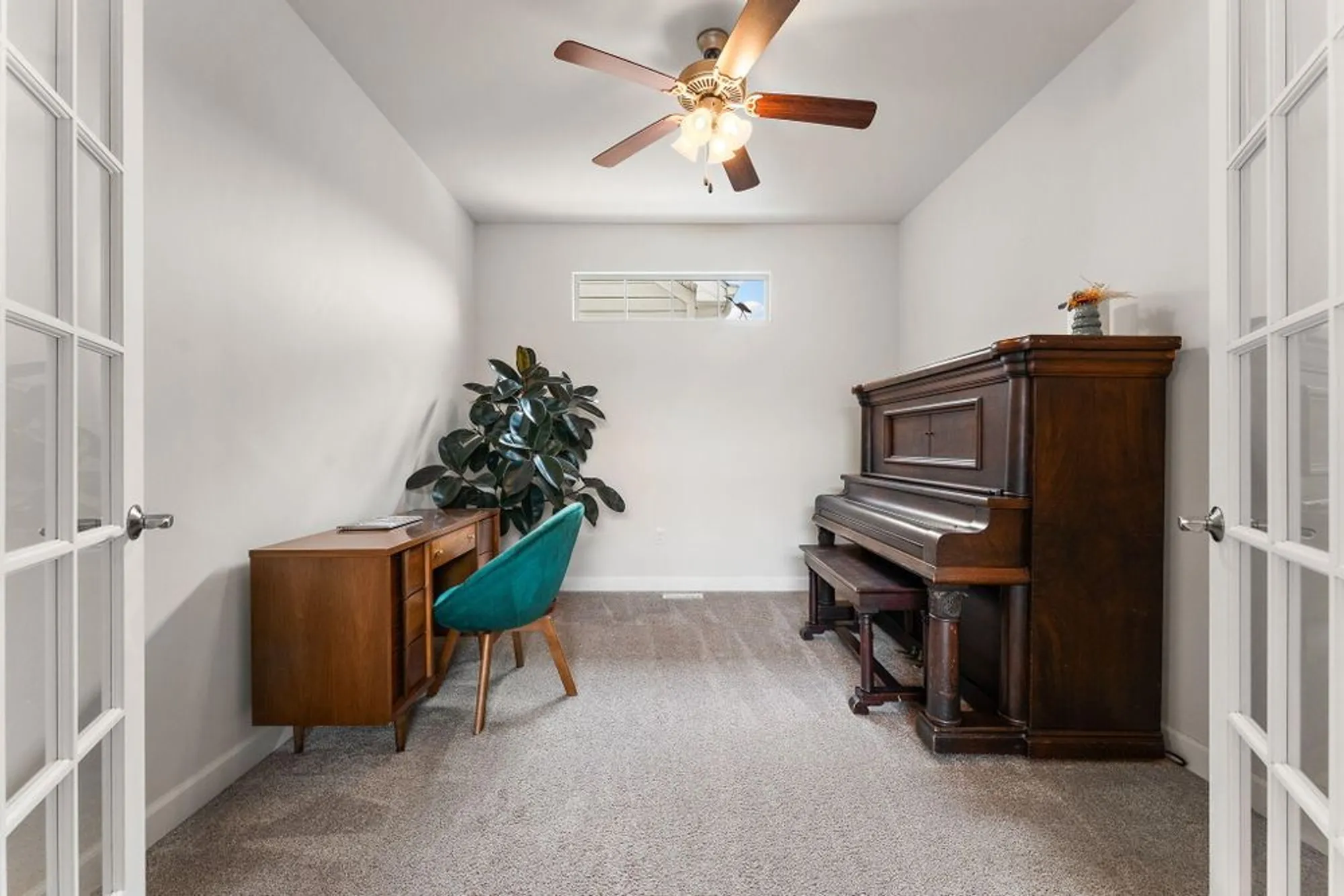 Property Slideshow image 21 of 40 | 2714 rustic crooked cir, Valparaiso, IN, 46385