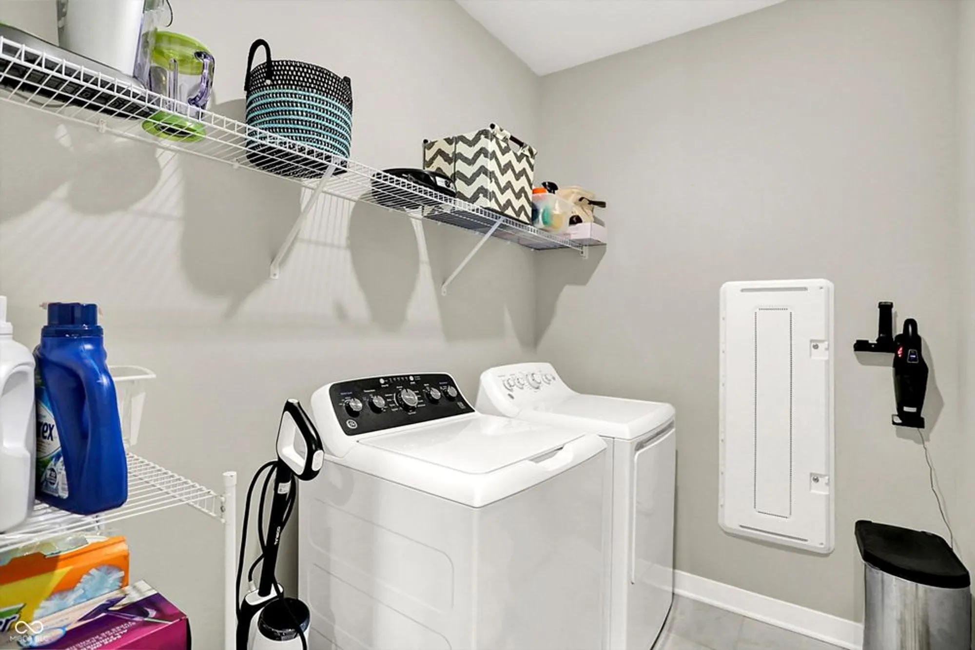 Property Slideshow image 33 of 55 | 3533 brunstfield ct, Bargersville, IN, 46106