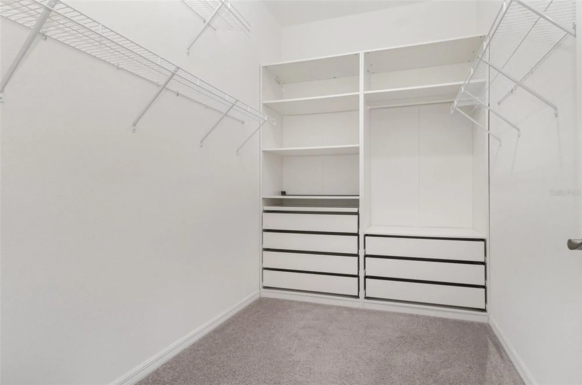 Property Slideshow image 22 of 35 | 2017 flora pass pl, Kissimmee, FL, 34747