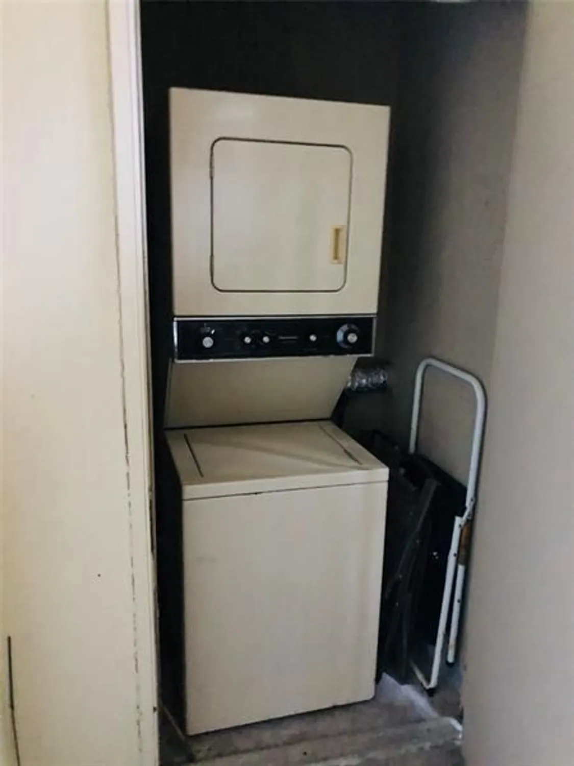 Property Slideshow image 10 of 10 | 5100 las verdes cir 121, Delray Beach, FL, 33484