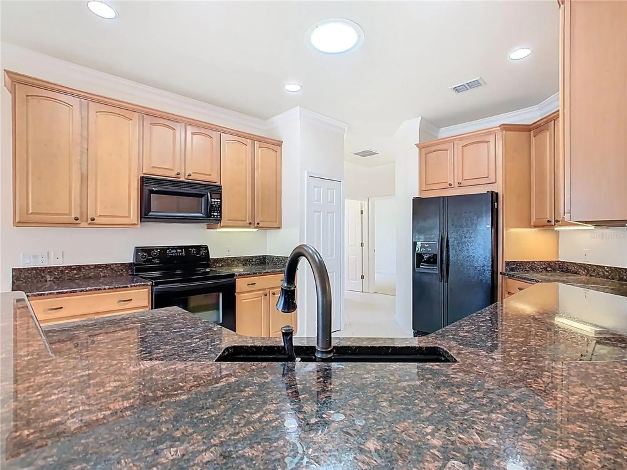 Property Slideshow image 22 of 67 | 644 shorehaven dr, Kissimmee, FL, 34759