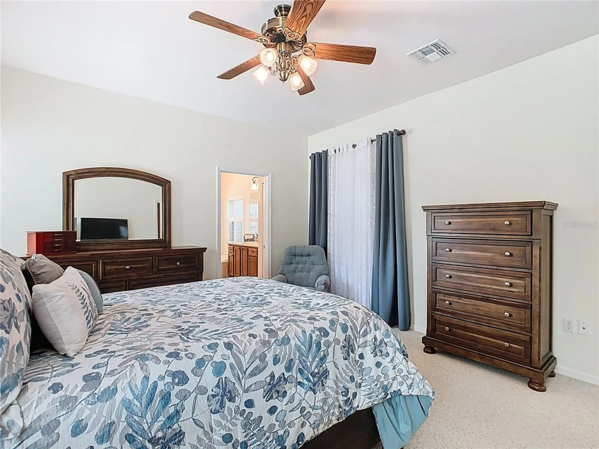 Property Slideshow image 20 of 48 | 501 heartwell dr, Poinciana, FL, 34759