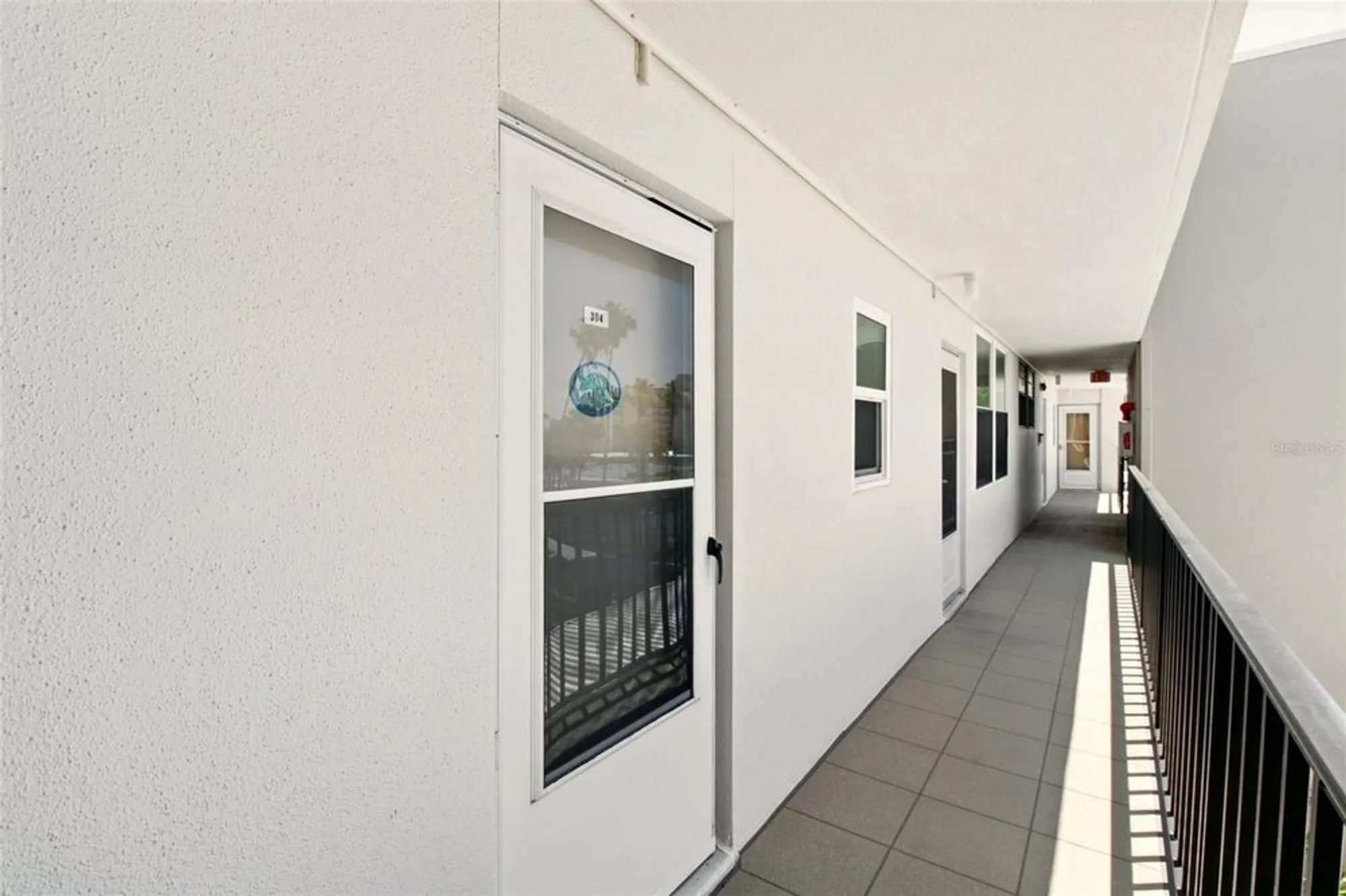 Property Slideshow image 27 of 29 | 7625 sun island dr 304, South Pasadena, FL, 33707