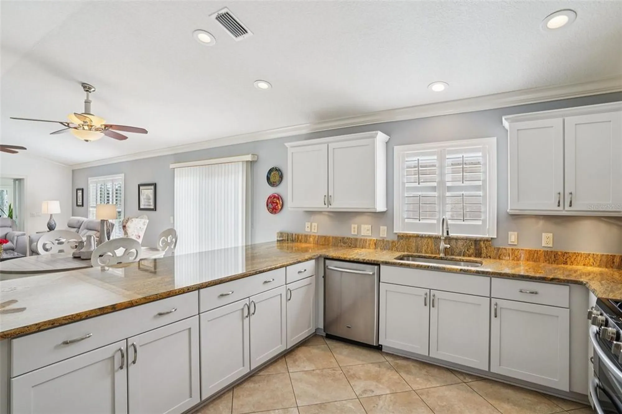 Property Slideshow image 13 of 52 | 1868 dalton dr, The Villages, FL, 32162