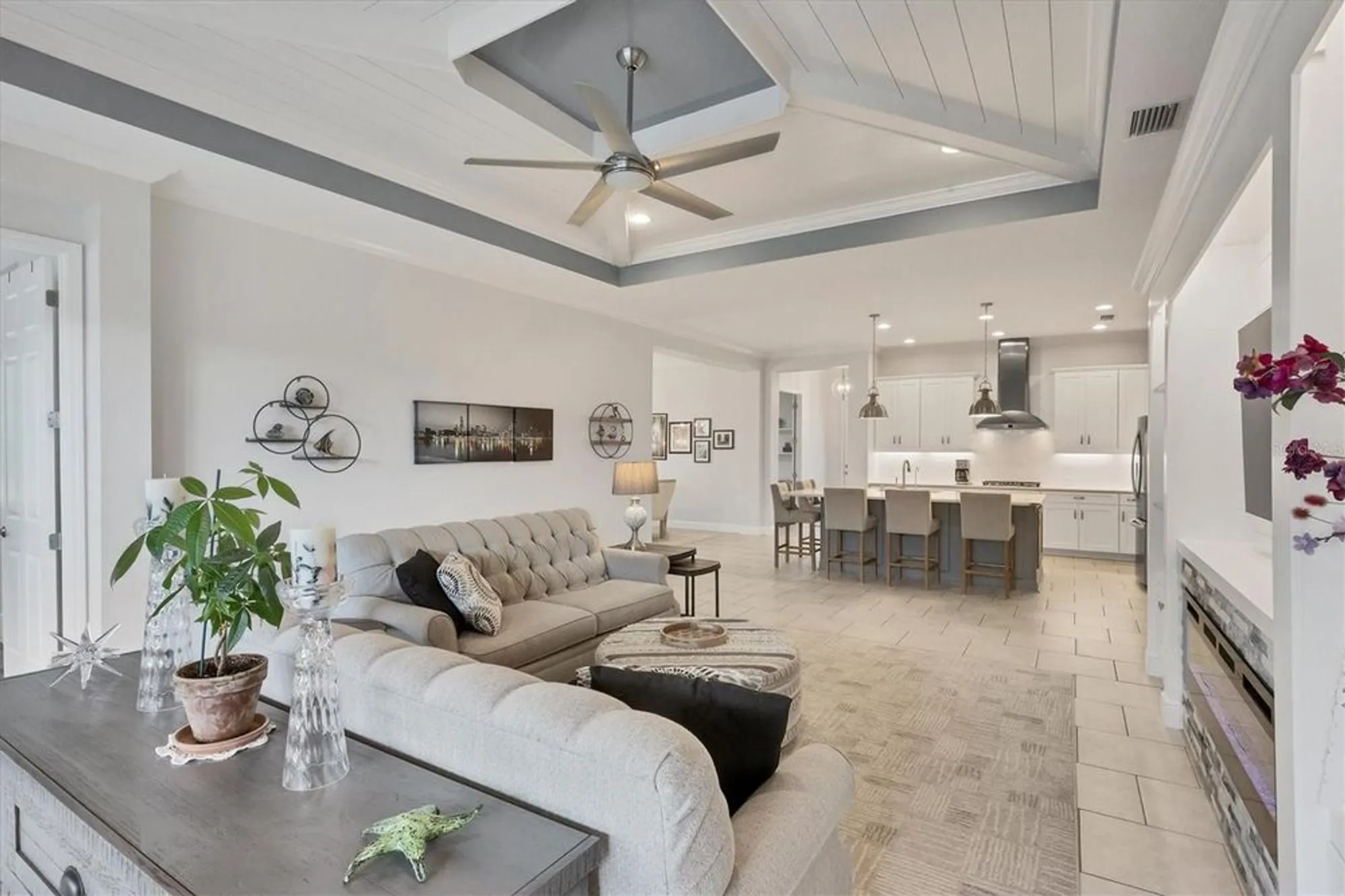 Property Slideshow image 18 of 77 | 13106 indigo way, Bradenton, FL, 34211