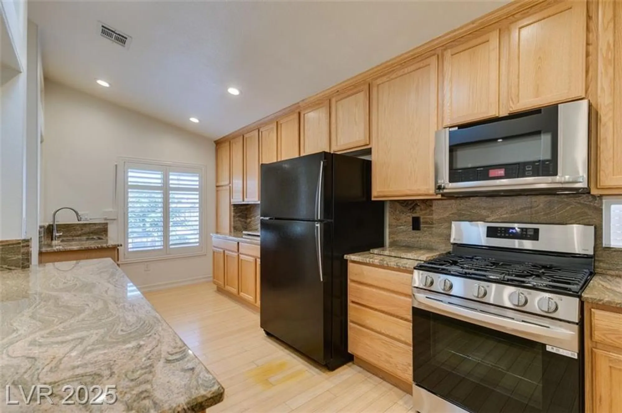 Property Slideshow image 12 of 30 | 2035 poppywood ave, Henderson, NV, 89012