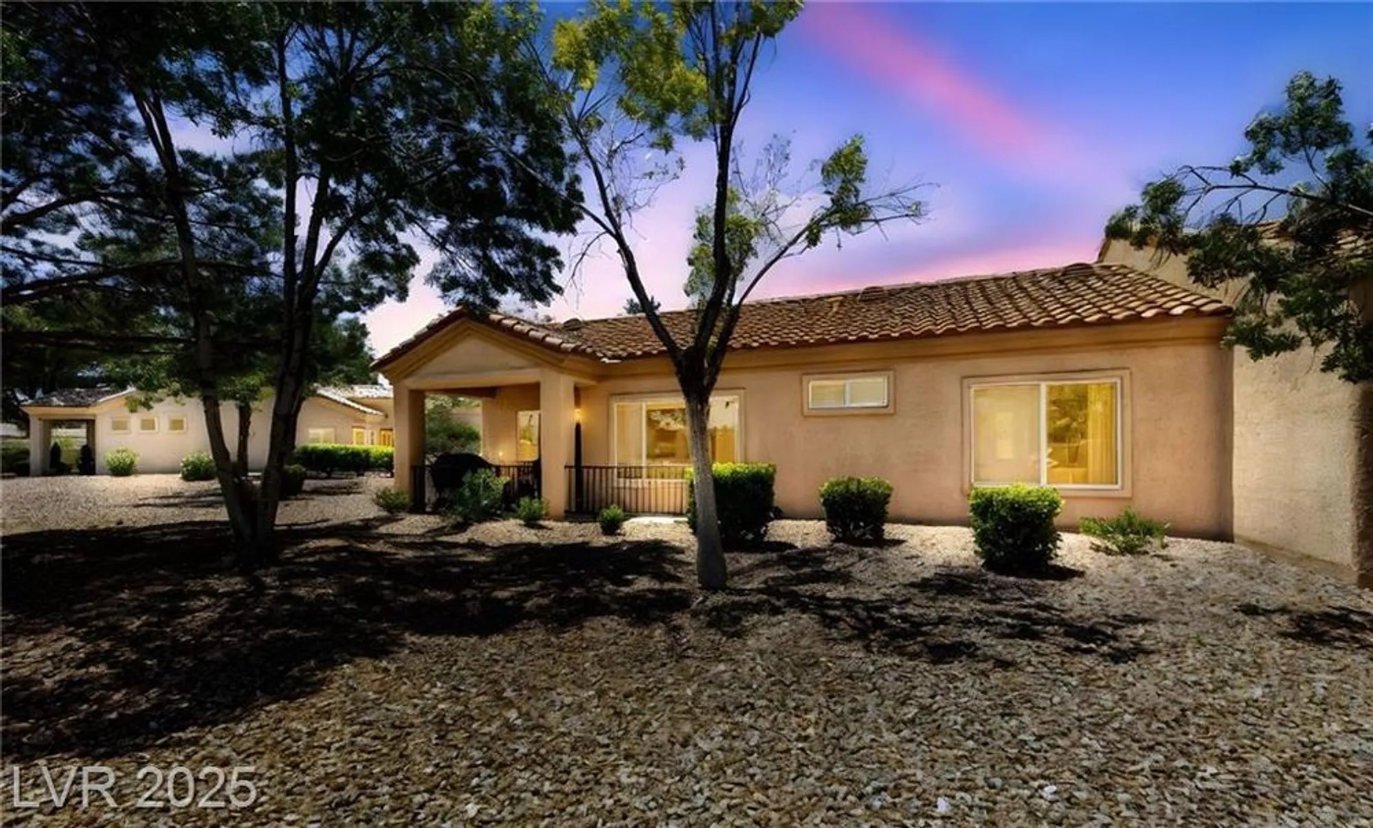 Property Slideshow image 3 of 71 | 1900 bellview st, Las Vegas, NV, 89134