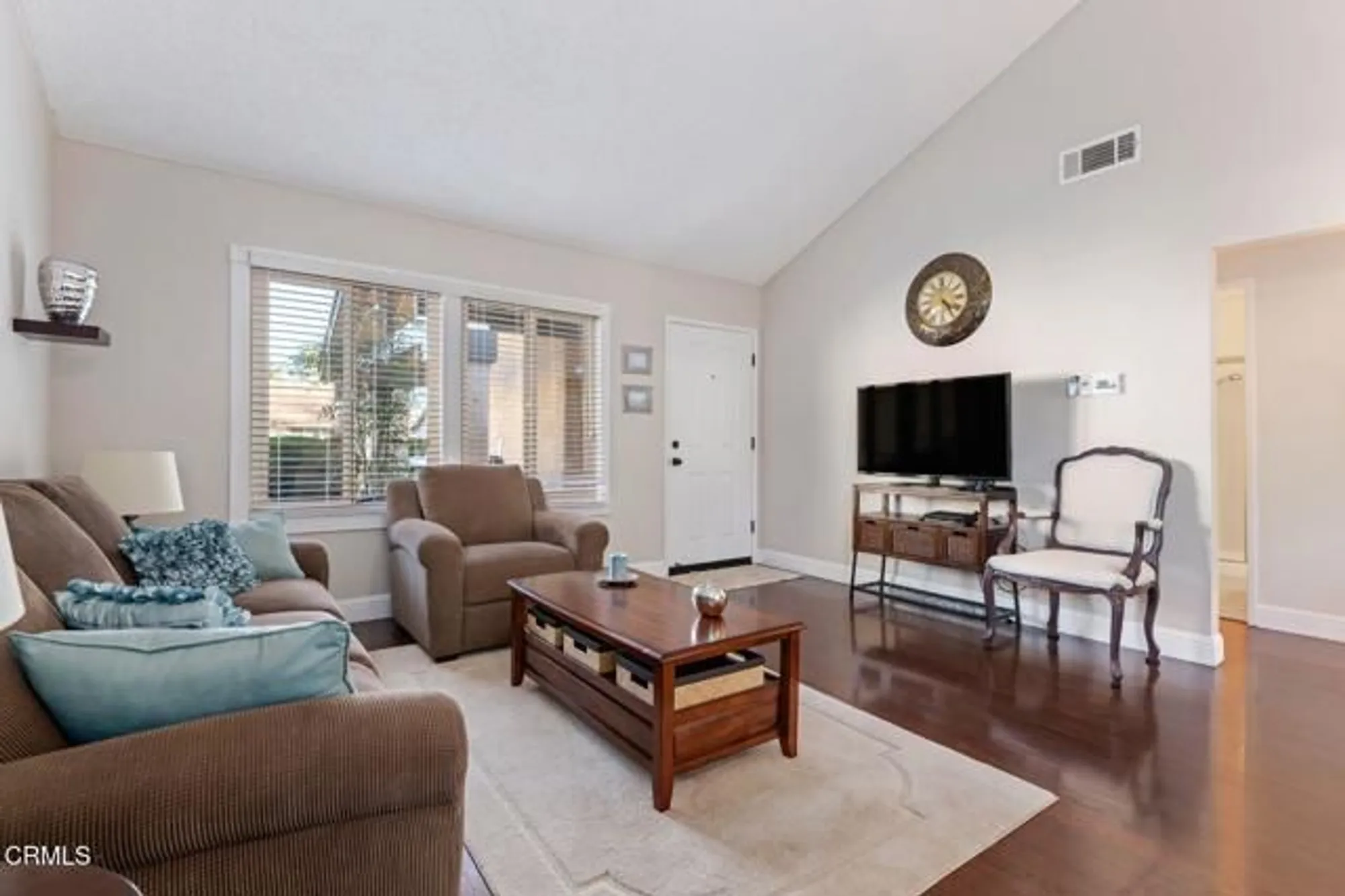 Property Slideshow image 7 of 31 | 17207 village 17, Camarillo, CA, 93012