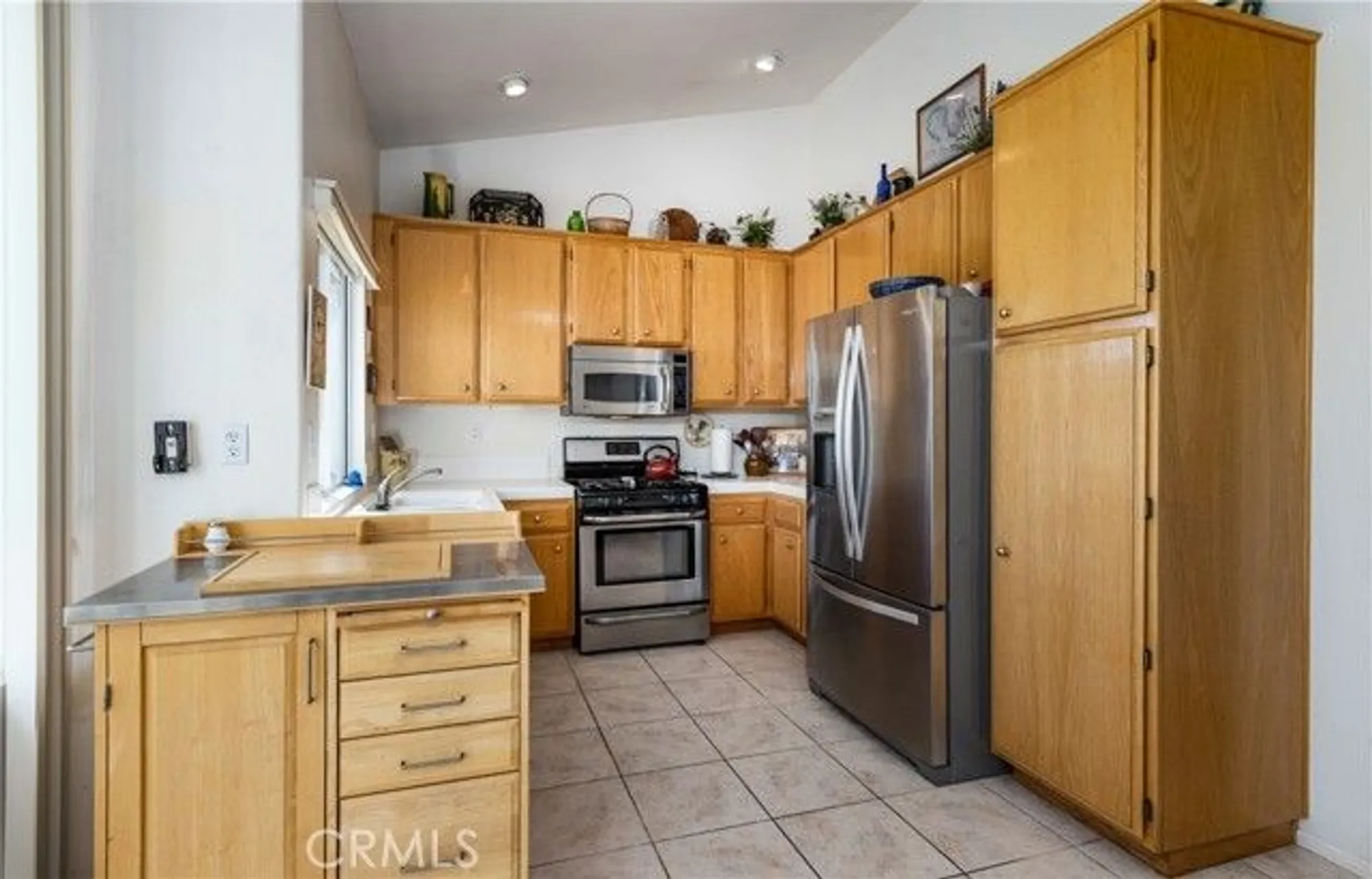 Property Slideshow image 13 of 20 | 1350 pine valley rd, Banning, CA, 92220