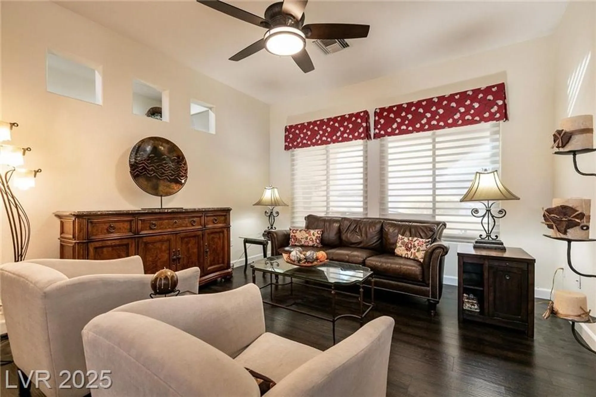 Property Slideshow image 7 of 46 | 1901 capestone st, Las Vegas, NV, 89134