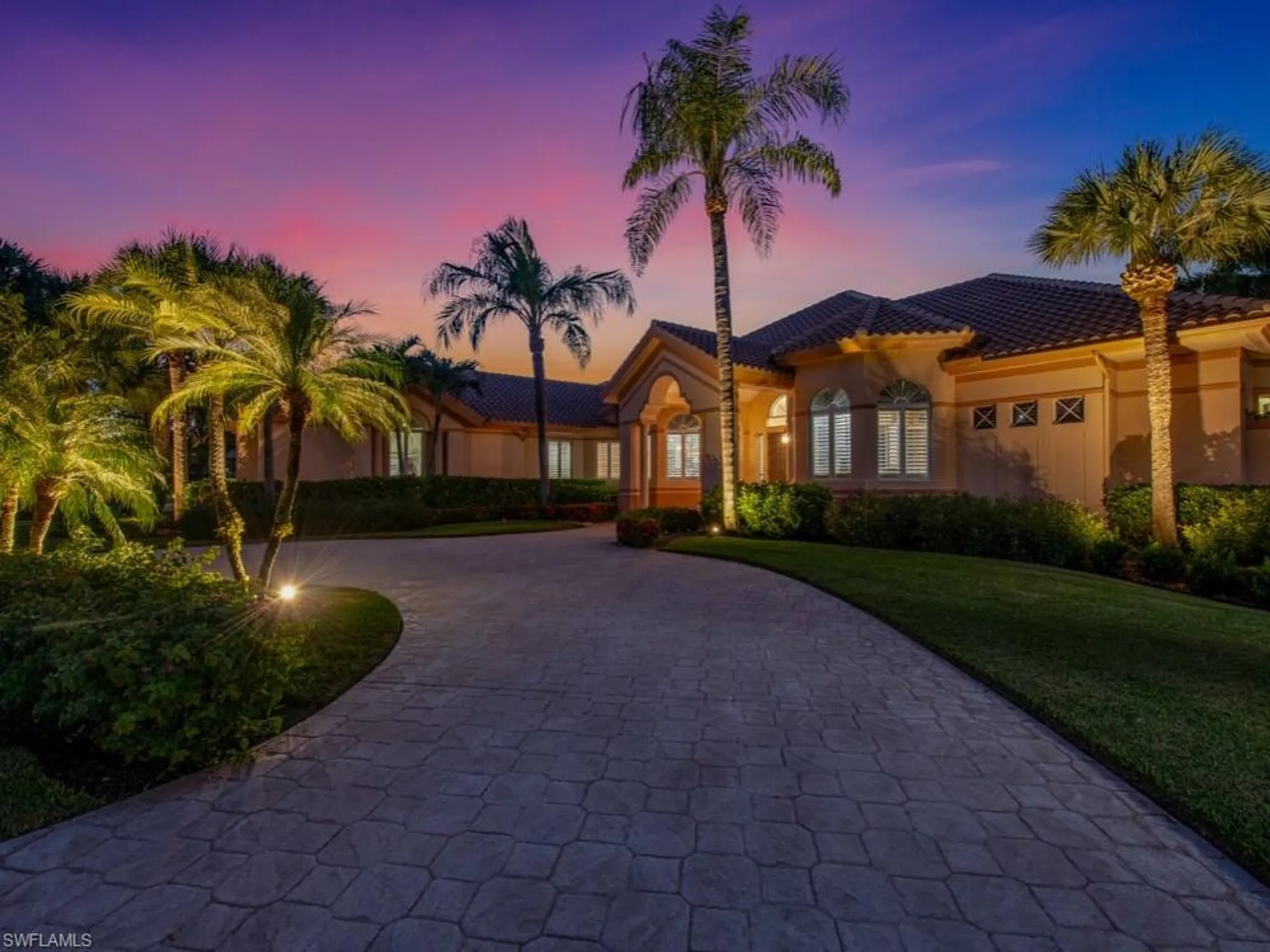 Property Slideshow image 4 of 50 | 3460 oak hammock ct, Bonita Springs, FL, 34134
