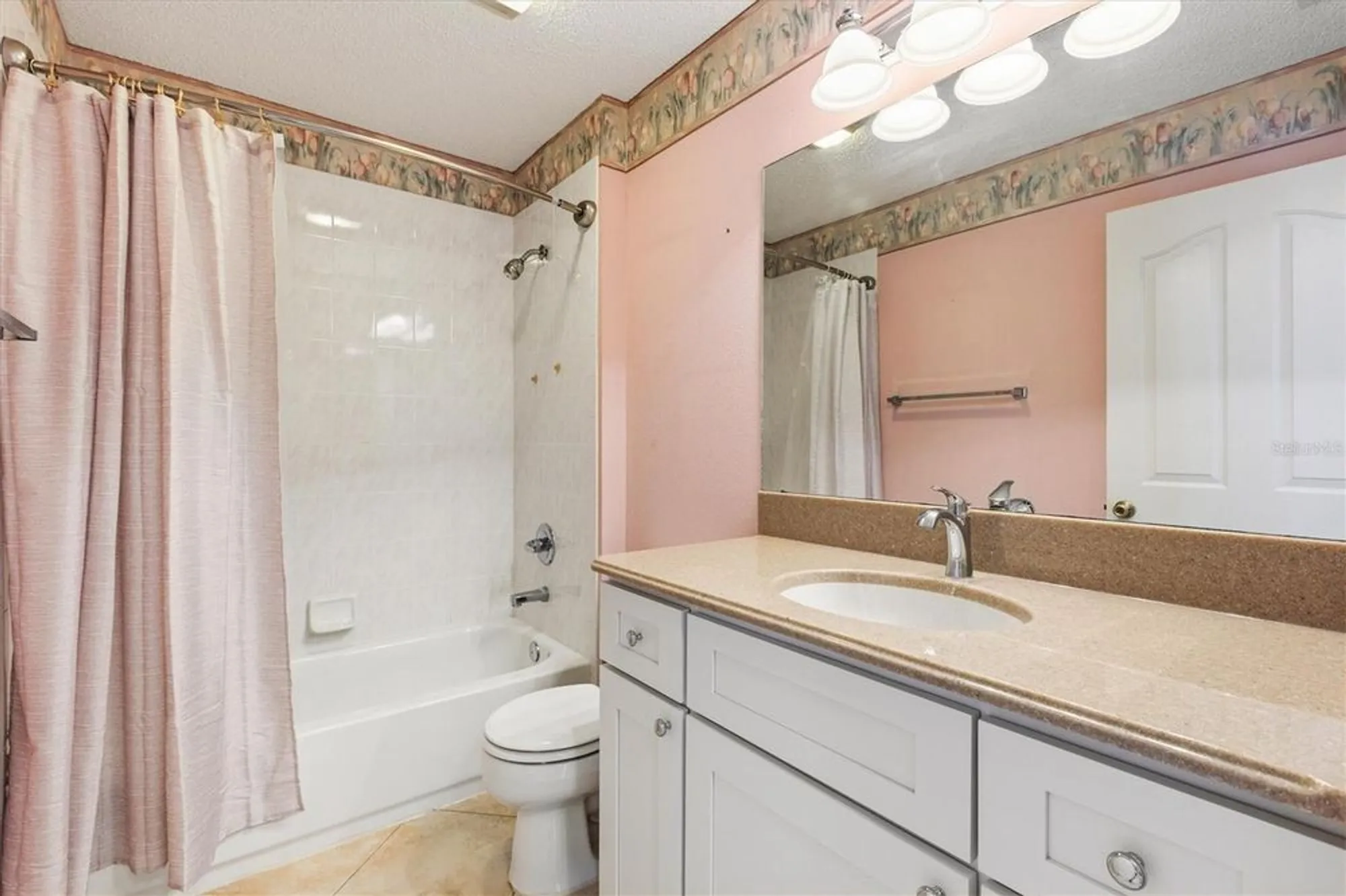 Property Slideshow image 23 of 34 | 1422 segovia pl, The Villages, FL, 32162