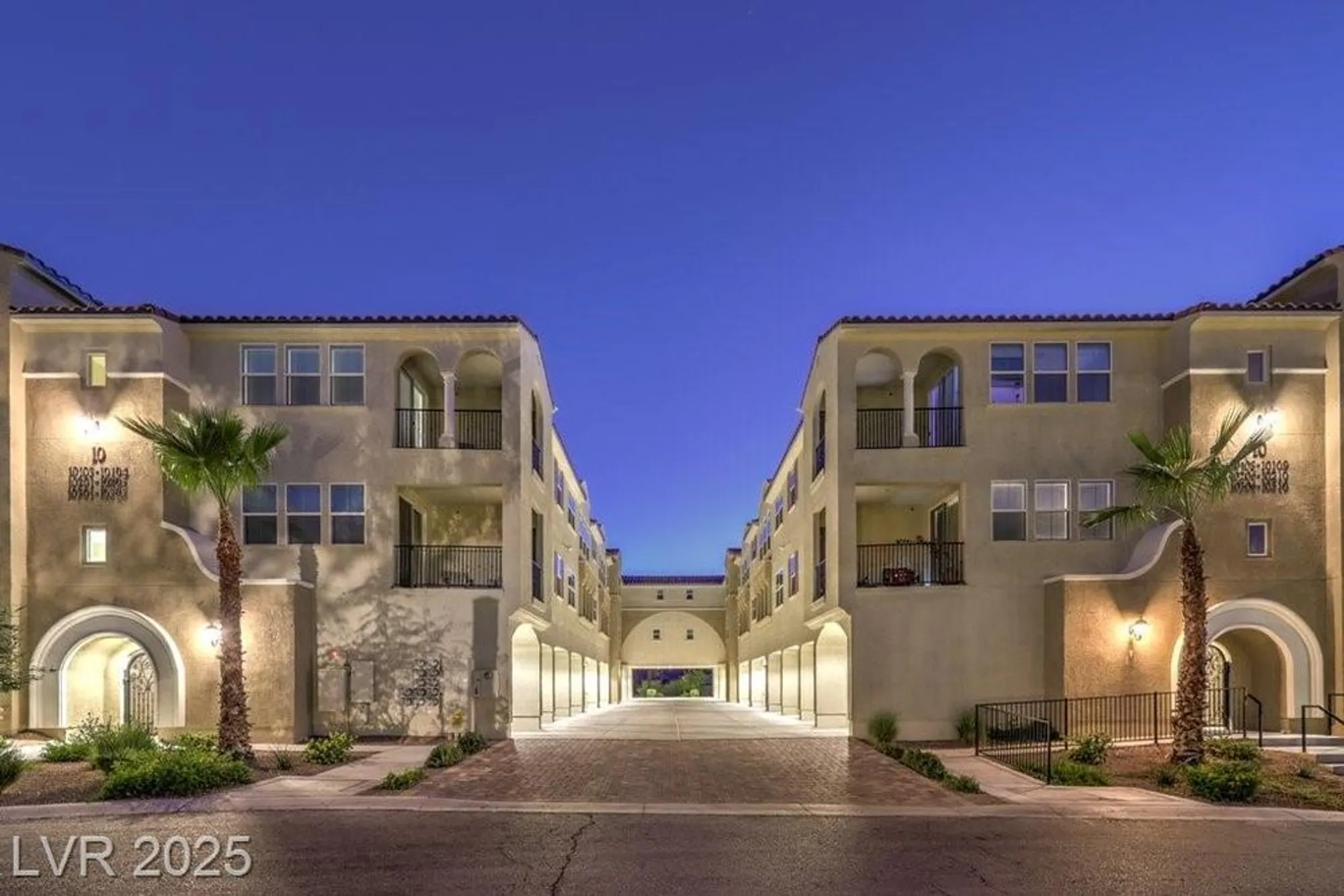 Property Slideshow image 15 of 66 | 2555 hampton rd 10304, Henderson, NV, 89052