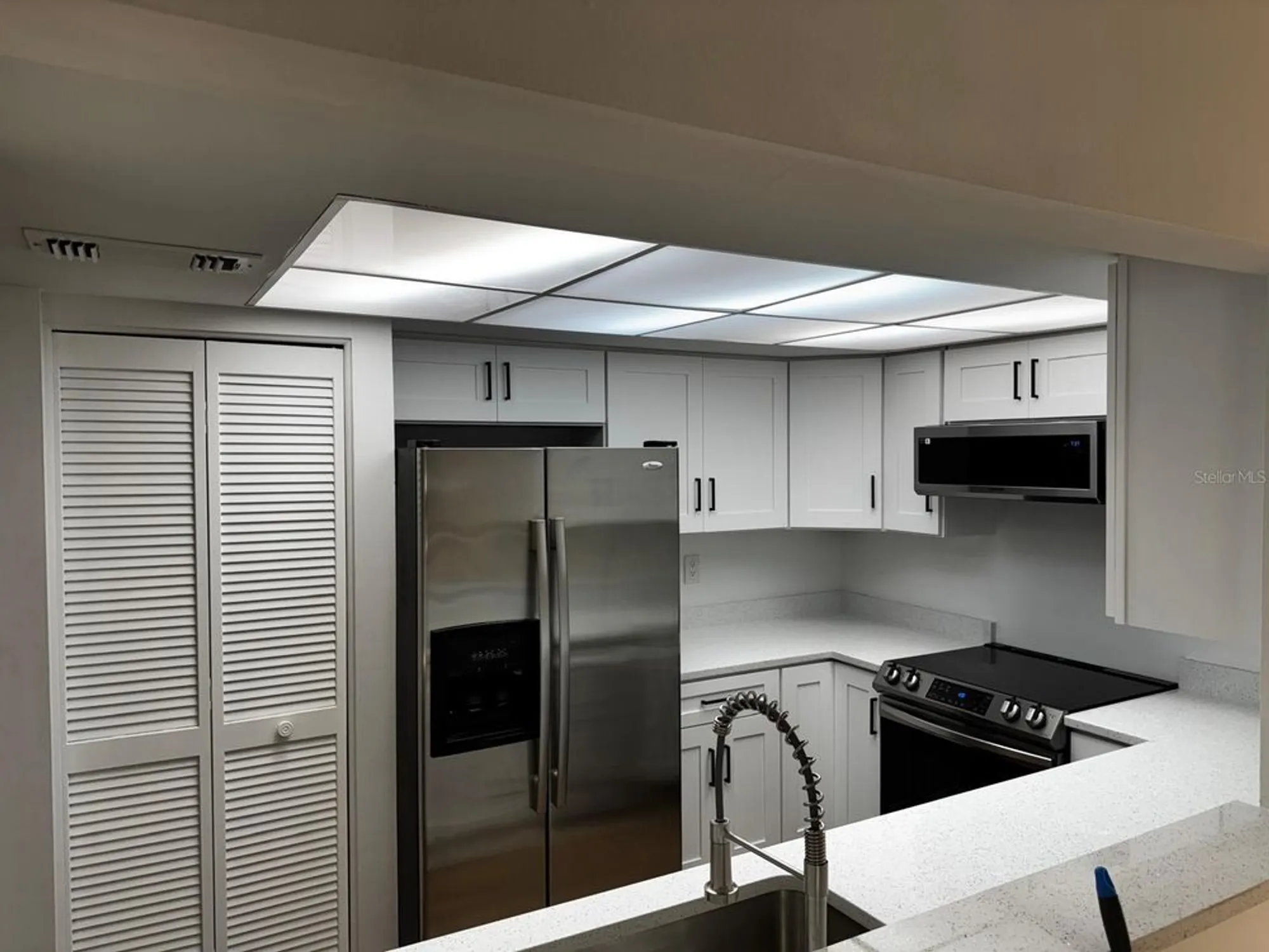 Property Slideshow image 6 of 24 | 8131 bugle ct 2, Port Richey, FL, 34668