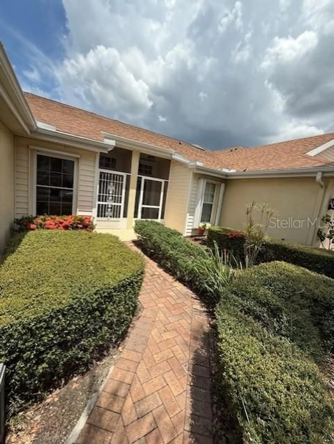 Property Slideshow image 5 of 48 | 2020 nantucket dr, Sun City Center, FL, 33573