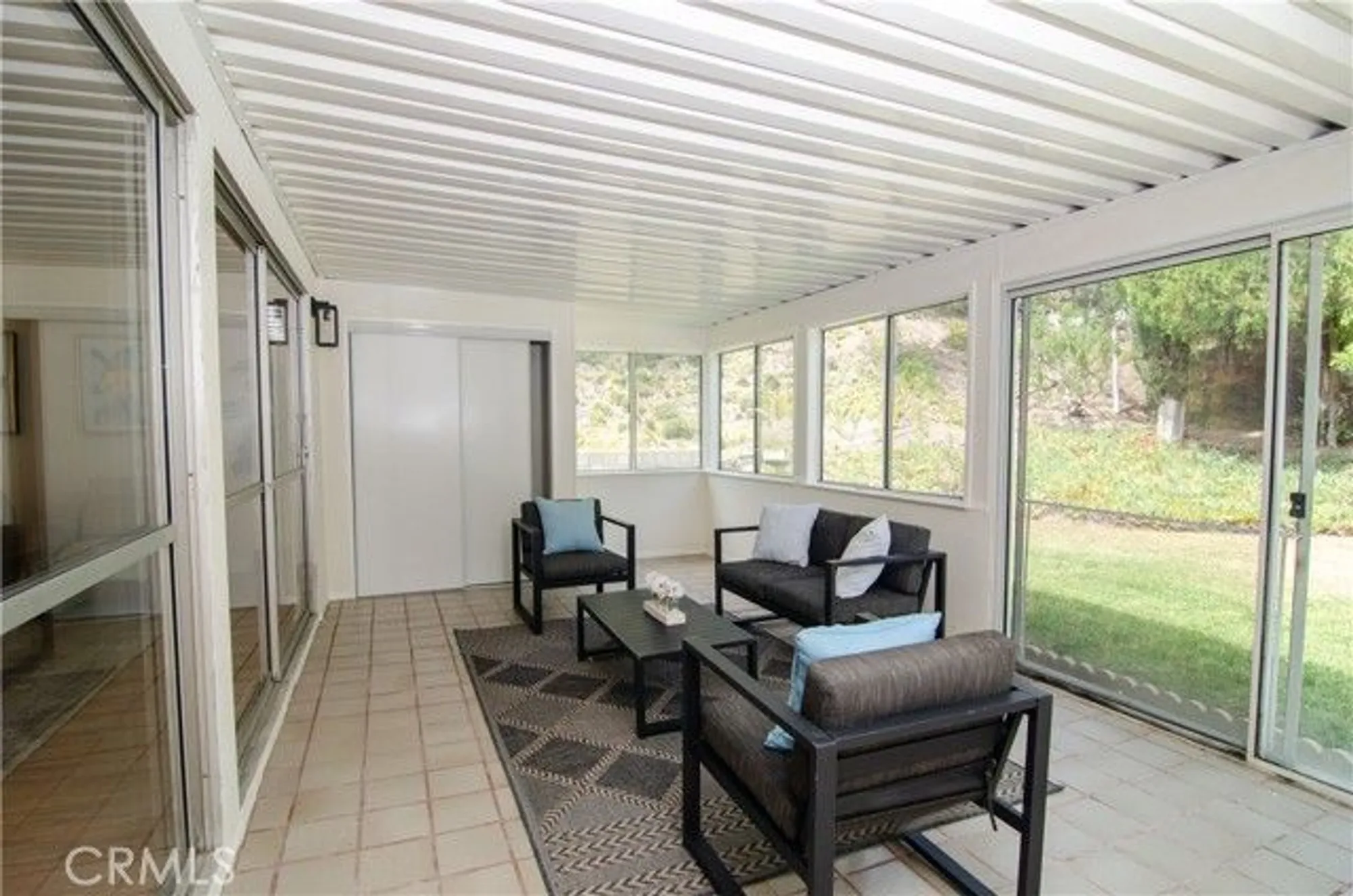 Property Slideshow image 24 of 44 | 26701 oak branch cir, Newhall, CA, 91321