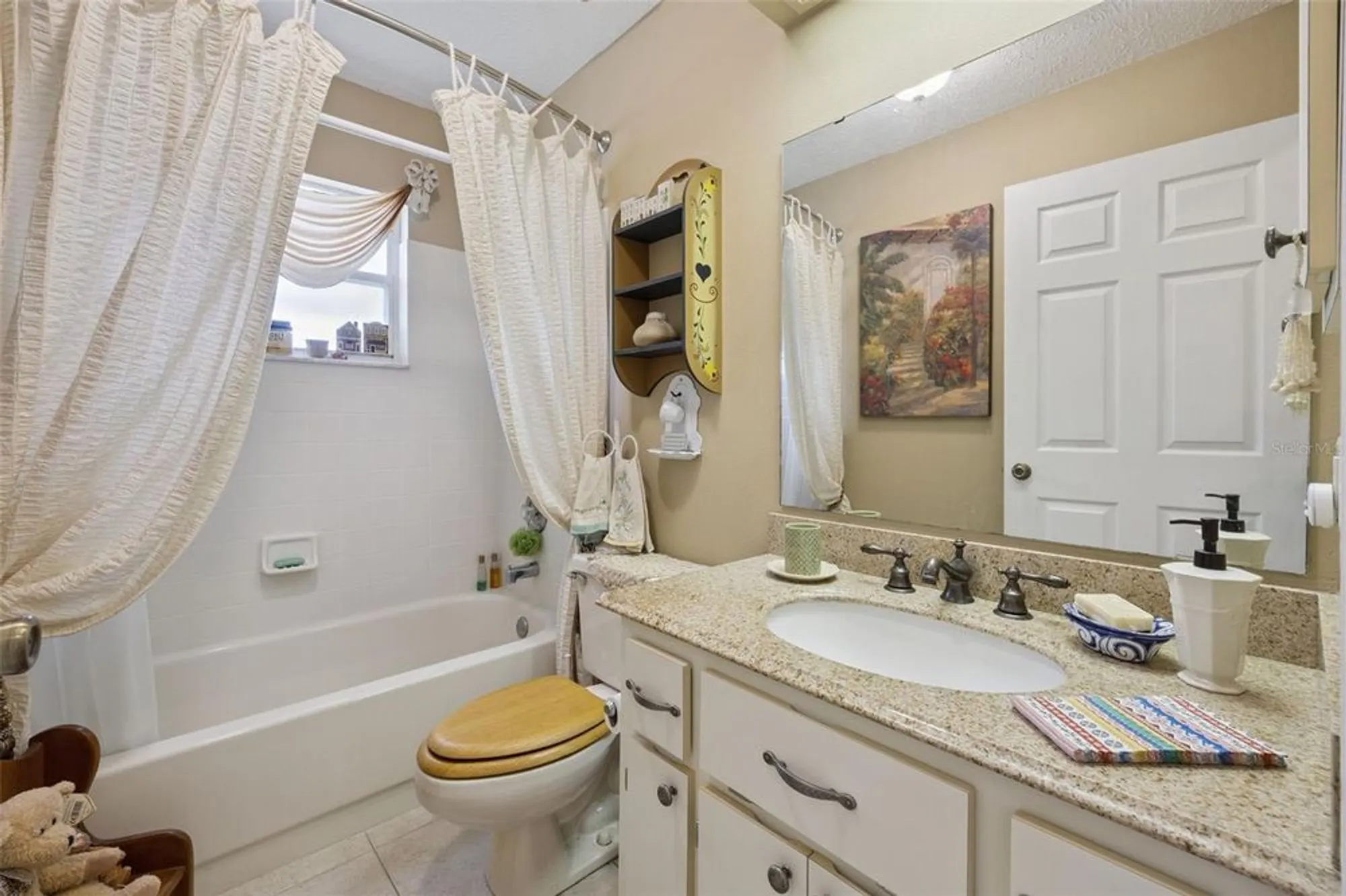 Property Slideshow image 34 of 82 | 26600 racquet cir, Leesburg, FL, 34748