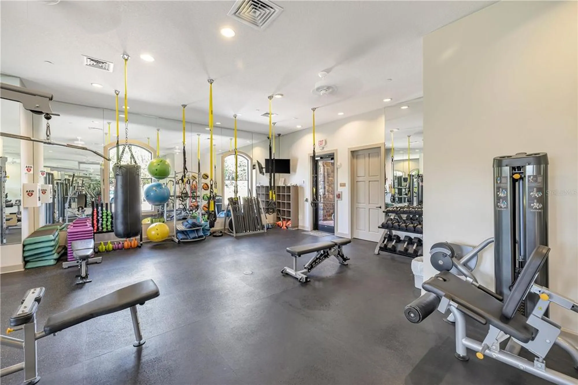 Property Slideshow image 52 of 70 | 20112 sorano hill pl, Tampa, FL, 33647