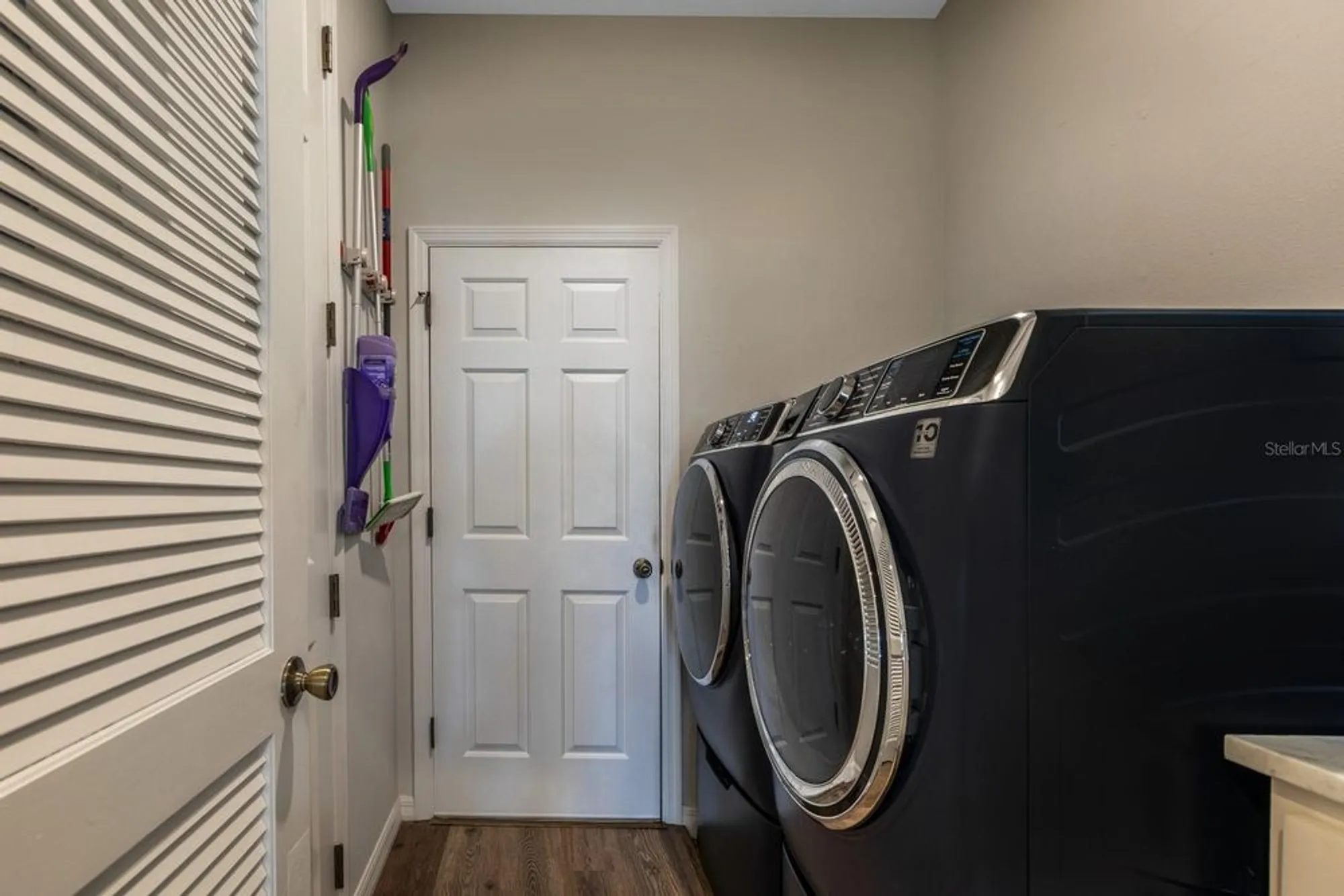 Property Slideshow image 16 of 23 | 27400 orchid glade st, Leesburg, FL, 34748