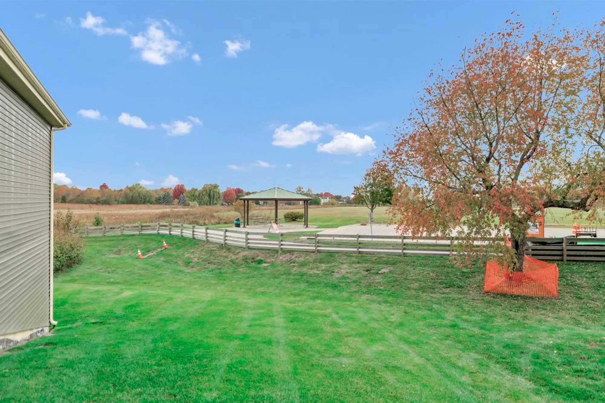 Property Slideshow image 20 of 71 | 2660 harnish dr, Algonquin, IL, 60102