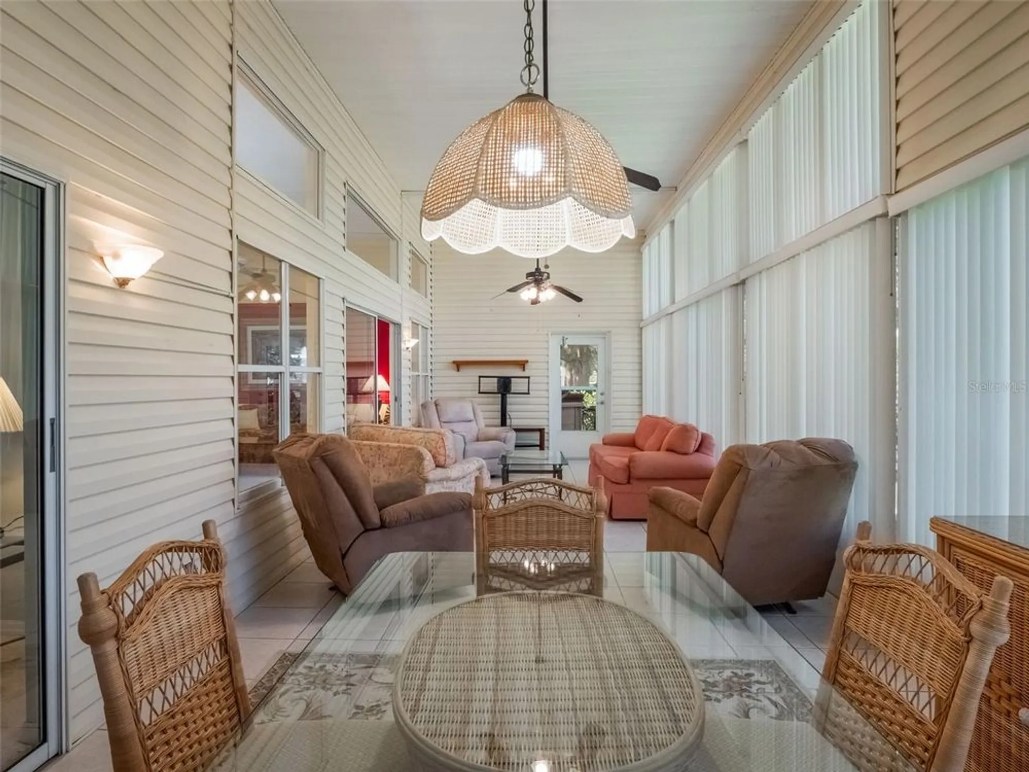 Property Slideshow image 24 of 36 | 25243 river crest dr, Leesburg, FL, 34748