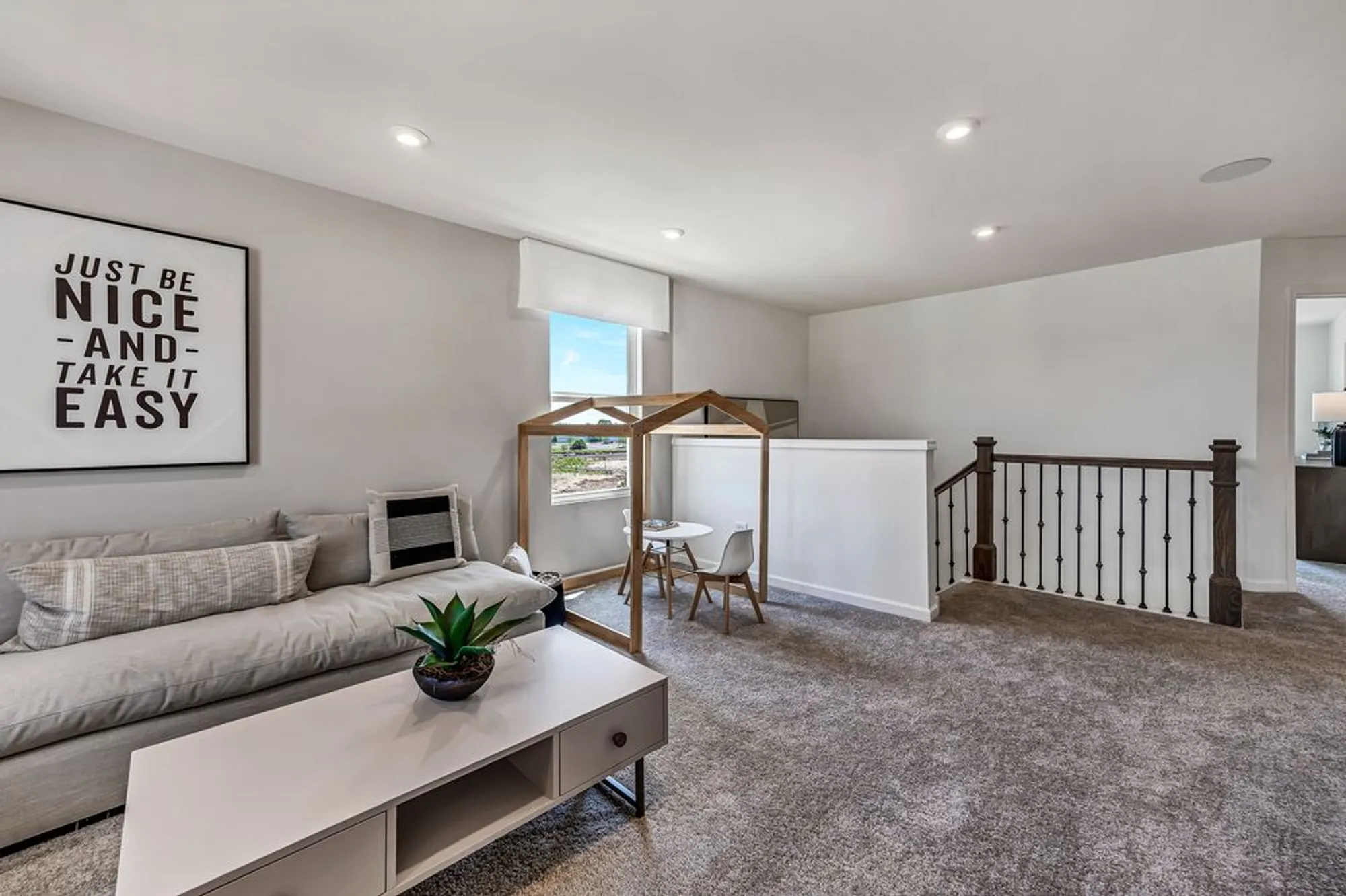 Property Slideshow image 14 of 15 | 3237 peyton cir, Aurora, IL, 60503