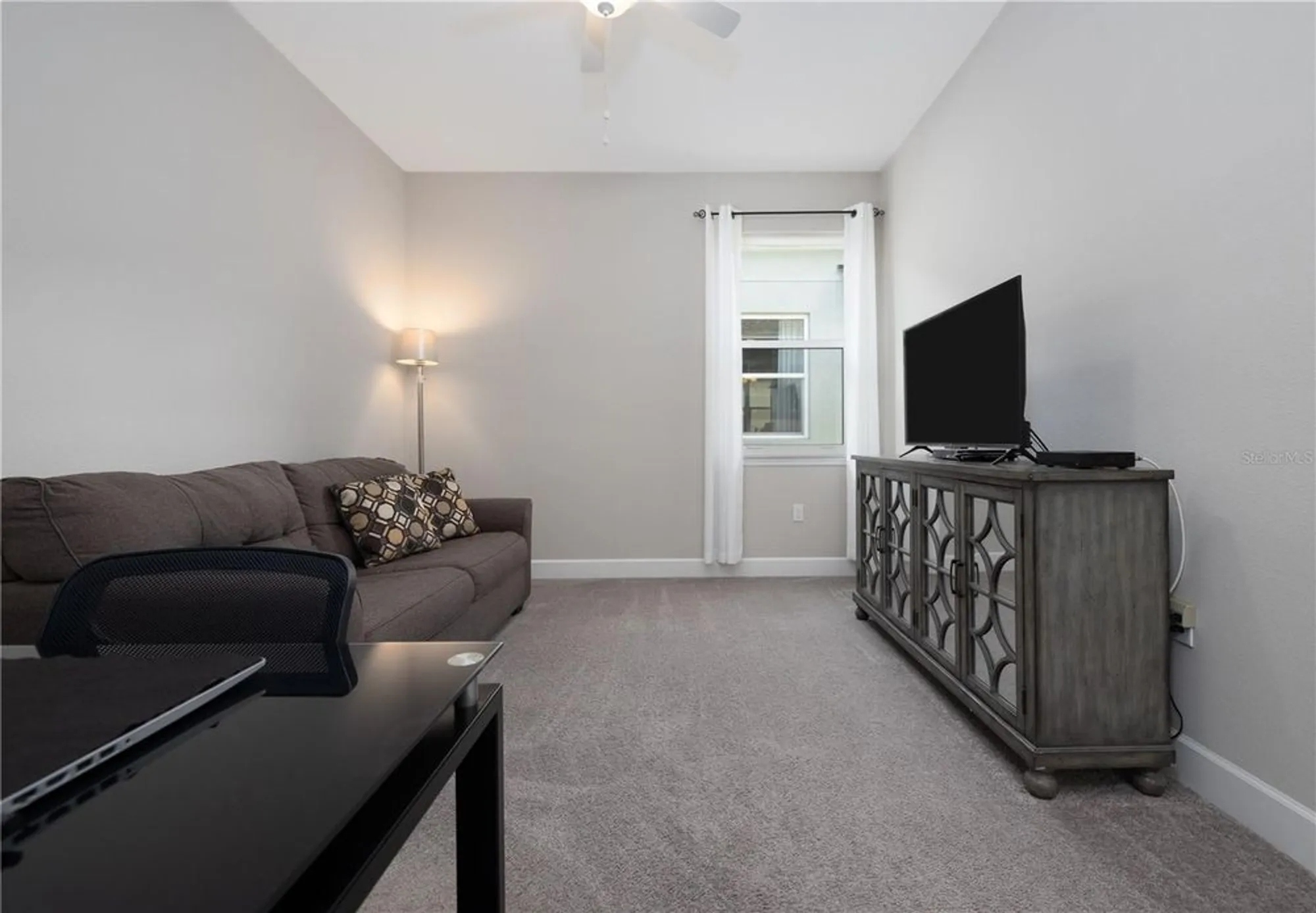 Property Slideshow image 16 of 32 | 1547 lambrook dr, Deland, FL, 32724