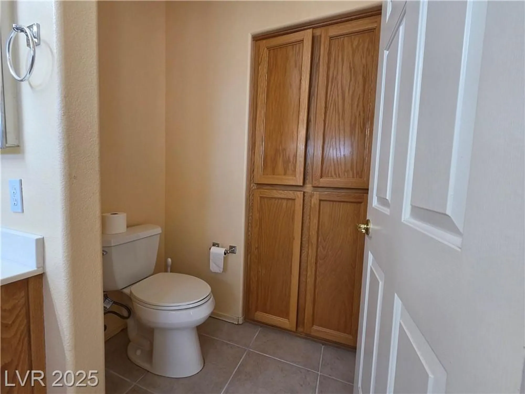 Property Slideshow image 35 of 42 | 10409 snyder ave, Las Vegas, NV, 89134
