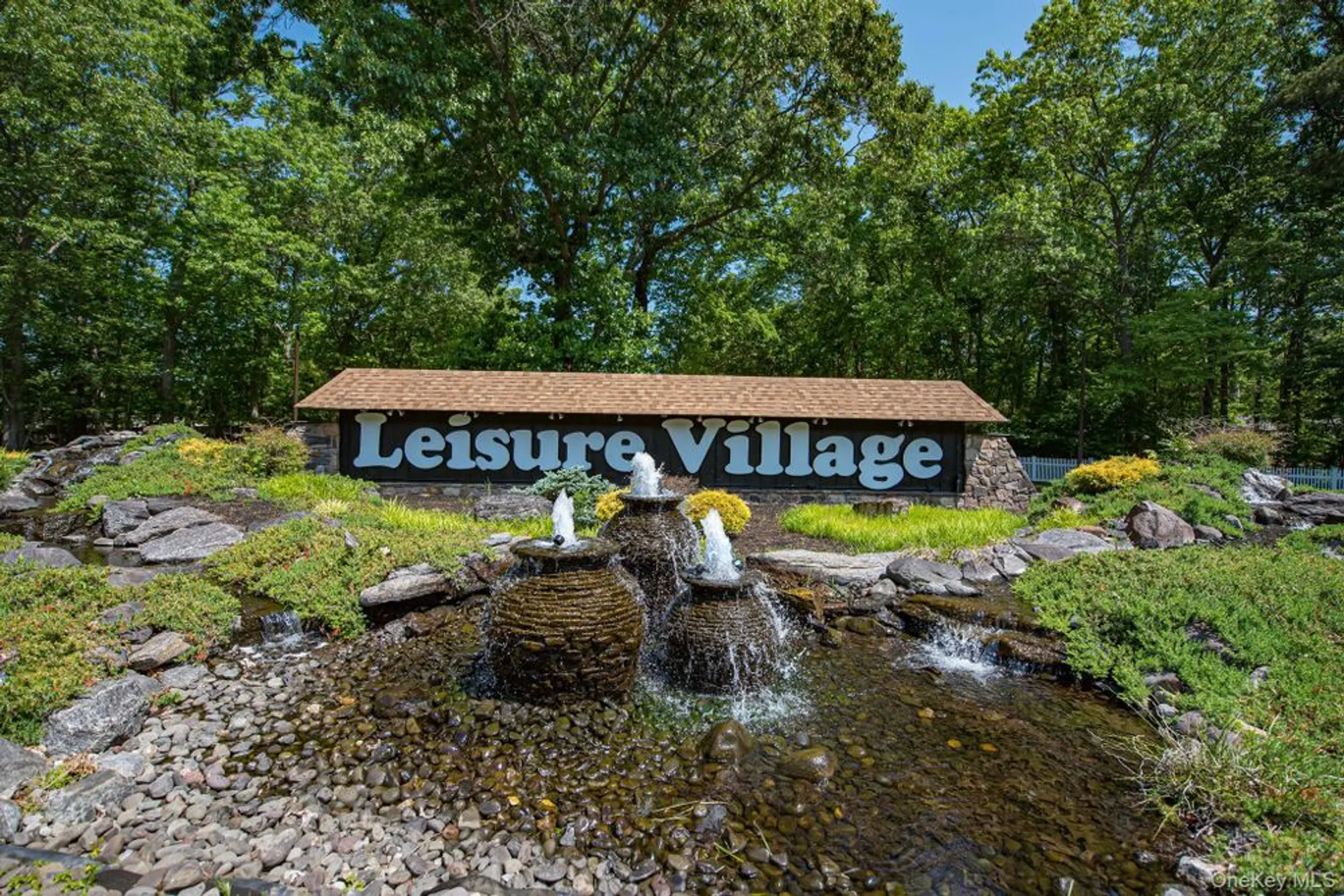 Property Slideshow image 18 of 20 | 350b woodbridge dr 350b, Brookhaven, NY, 11961