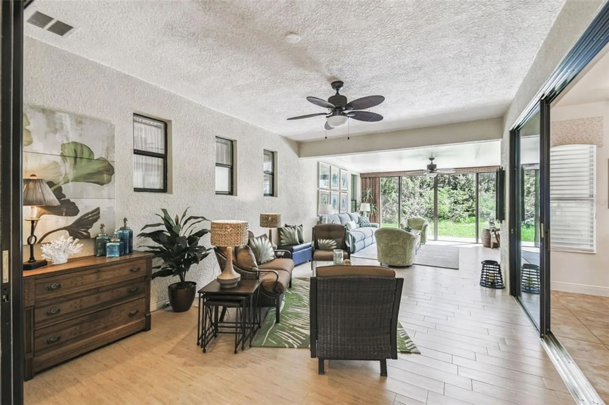 Property Slideshow image 12 of 68 | 759 villa park rd, Poinciana, FL, 34759