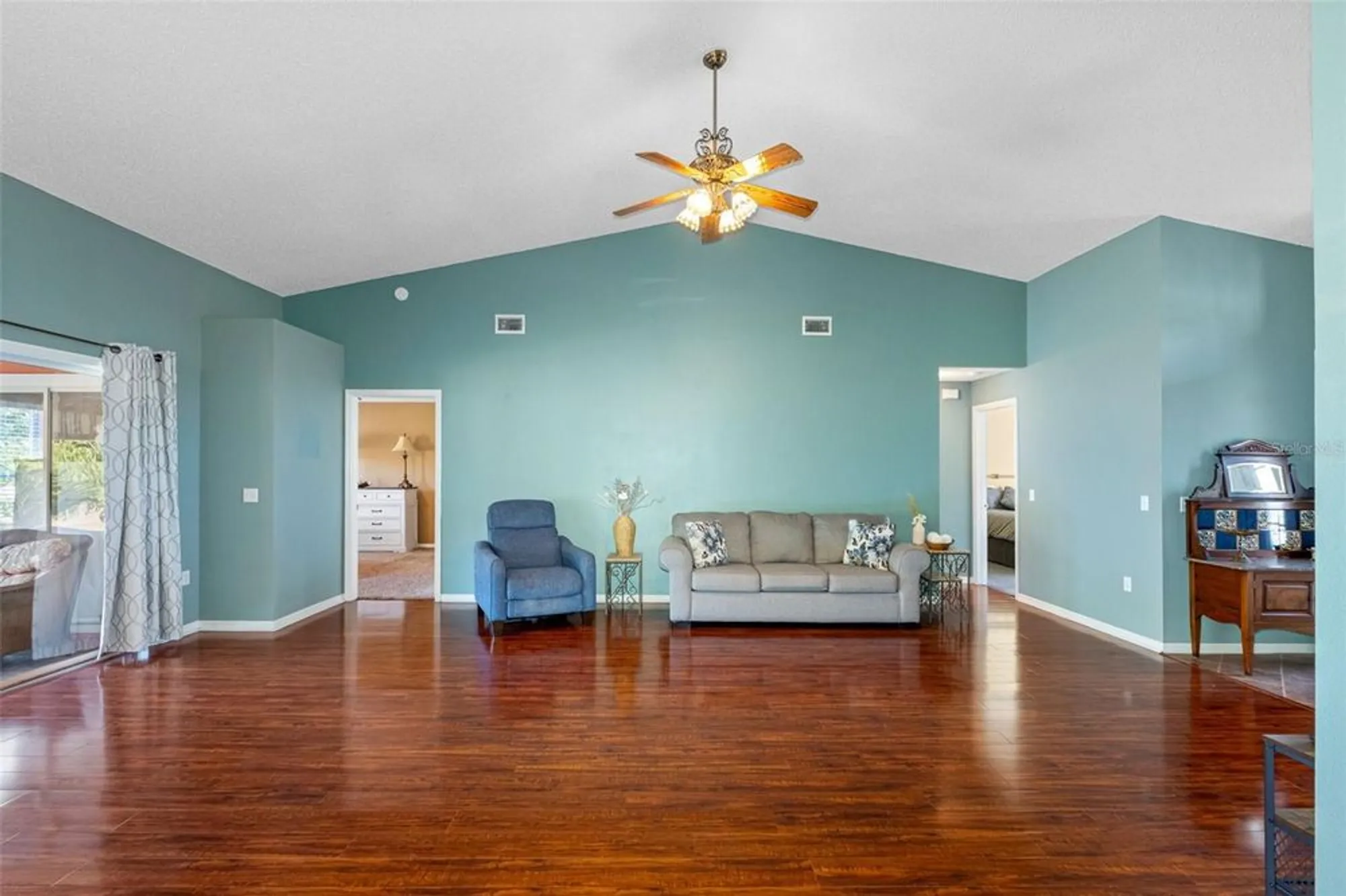 Property Slideshow image 16 of 51 | 18534 bent pine dr, Hudson, FL, 34667