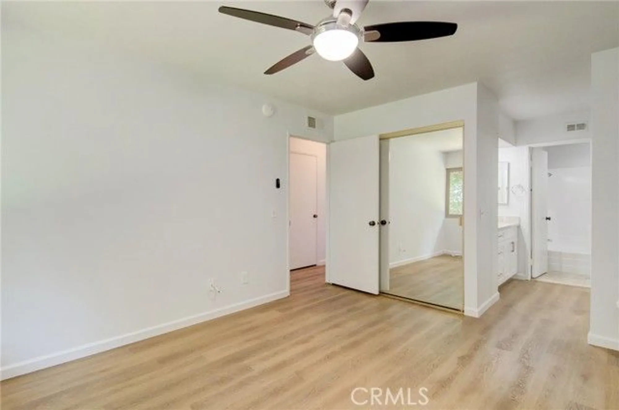 Property Slideshow image 18 of 24 | 8566 larkhall cir 809d, Huntington Beach, CA, 92646