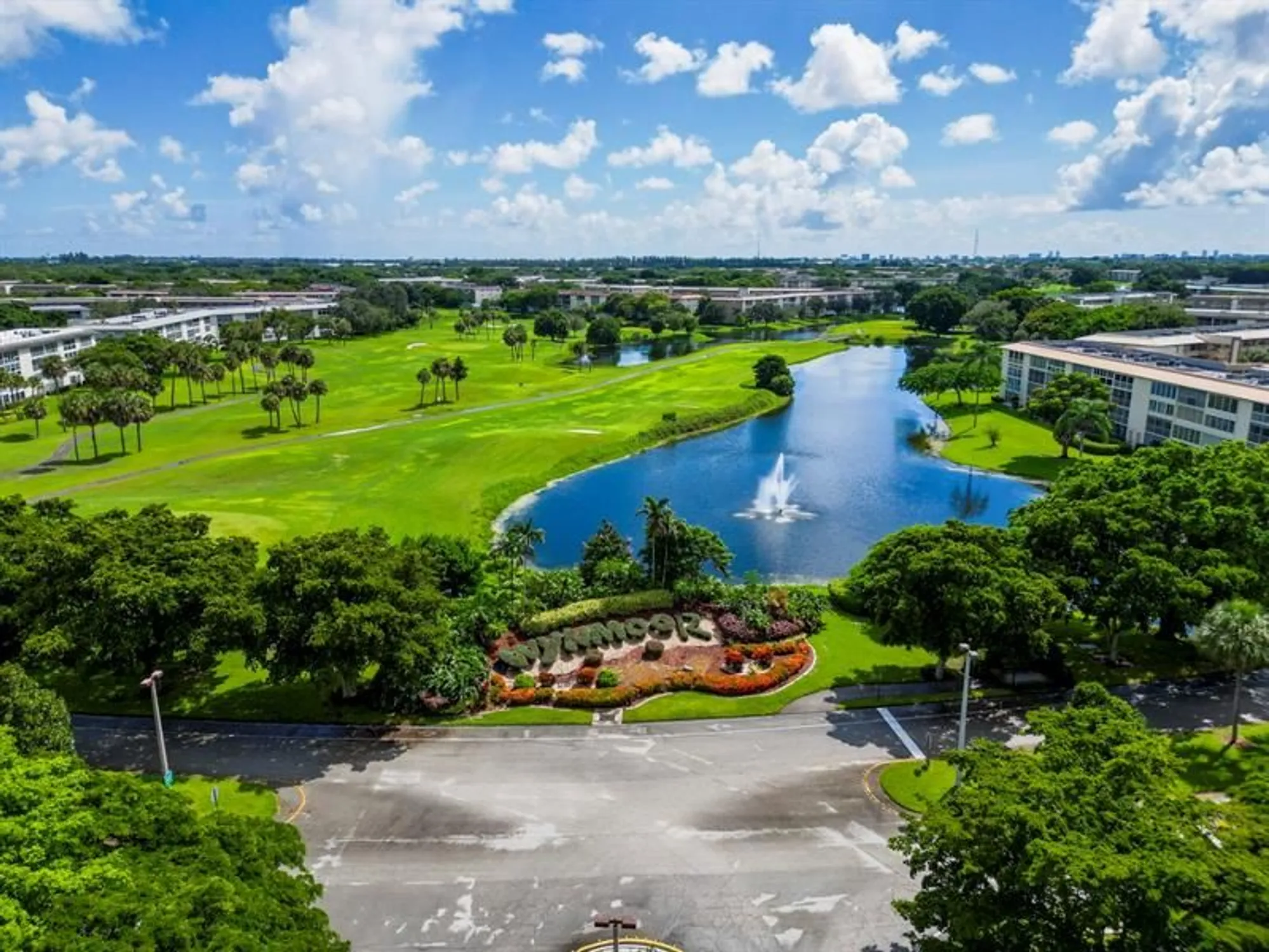 Property Slideshow image 9 of 59 | 3204 portofino pt l2, Coconut Creek, FL, 33066