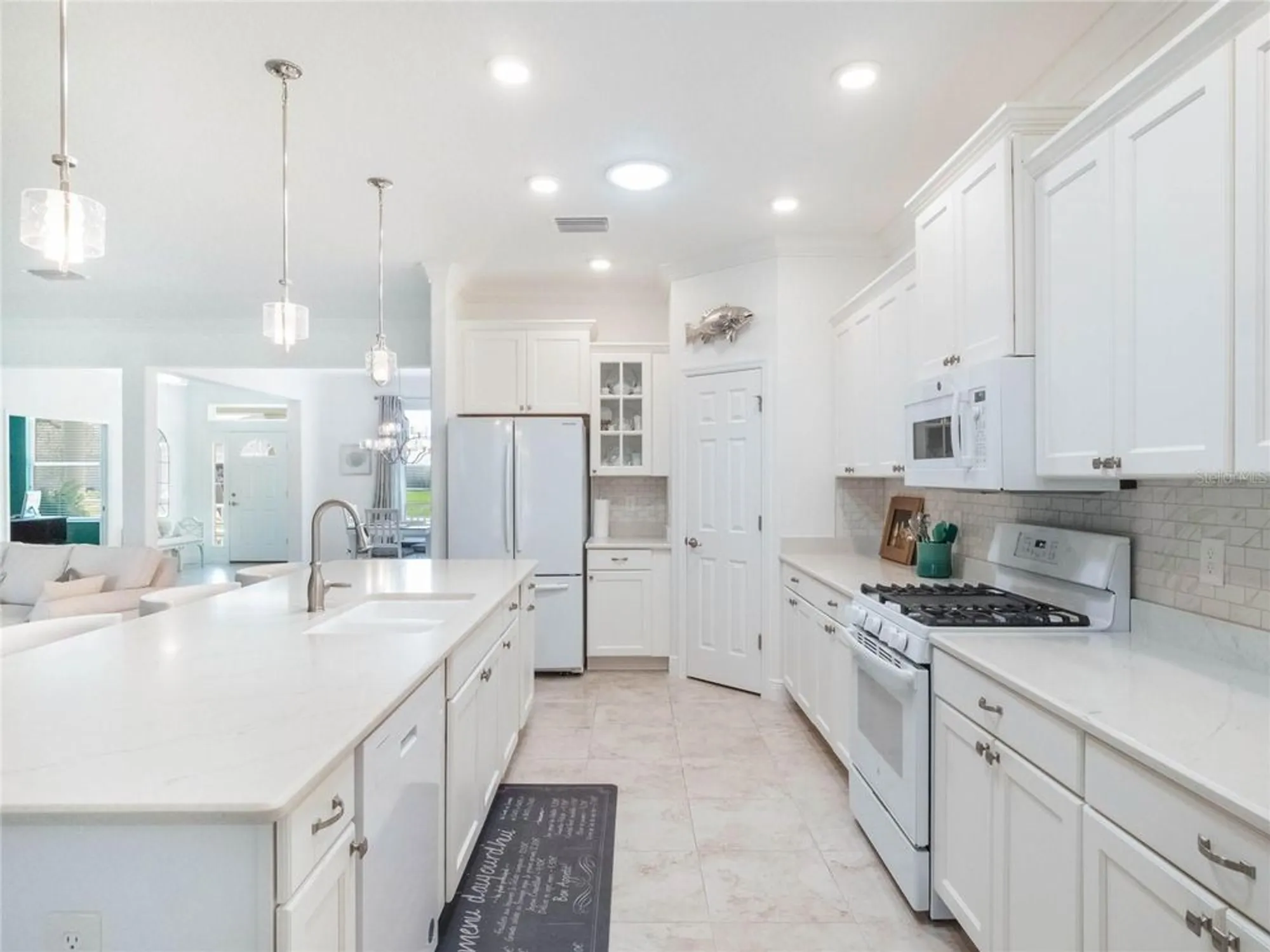 Property Slideshow image 15 of 47 | 26694 otter creek ln, Leesburg, FL, 34748