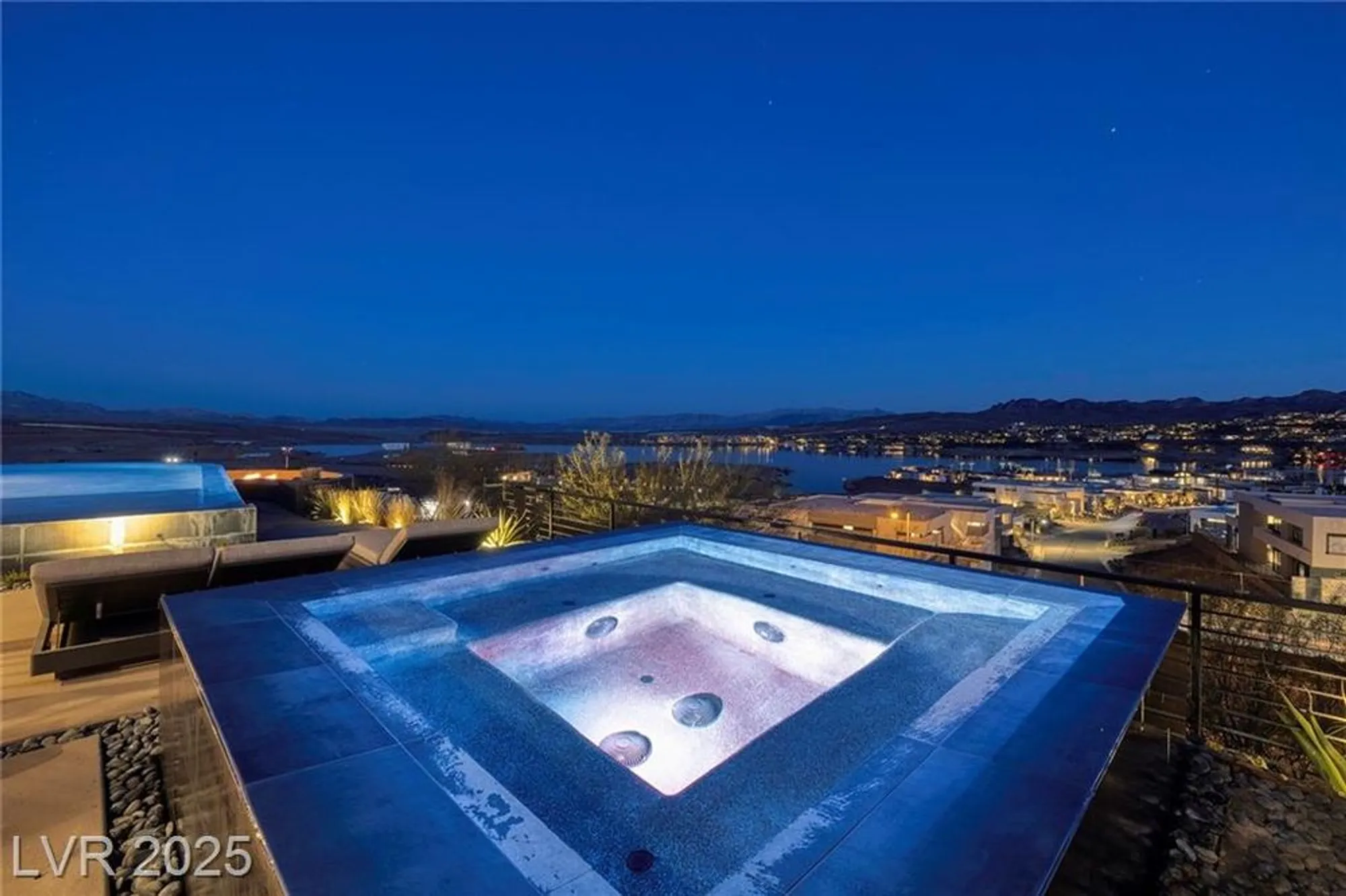 Property Slideshow image 50 of 70 | 32 highland cove ln, Henderson, NV, 89011