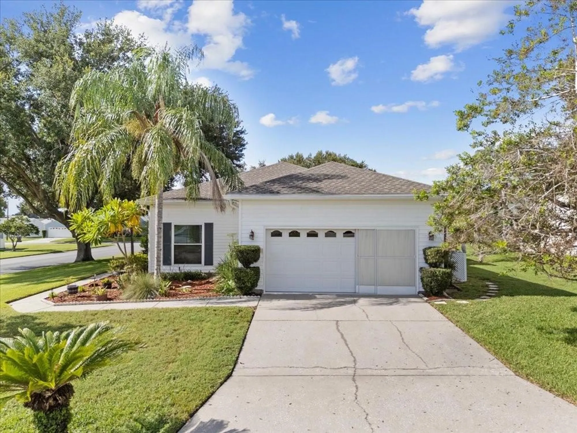 Property Slideshow image 28 of 90 | 6004 sanderling dr, Lakeland, FL, 33809