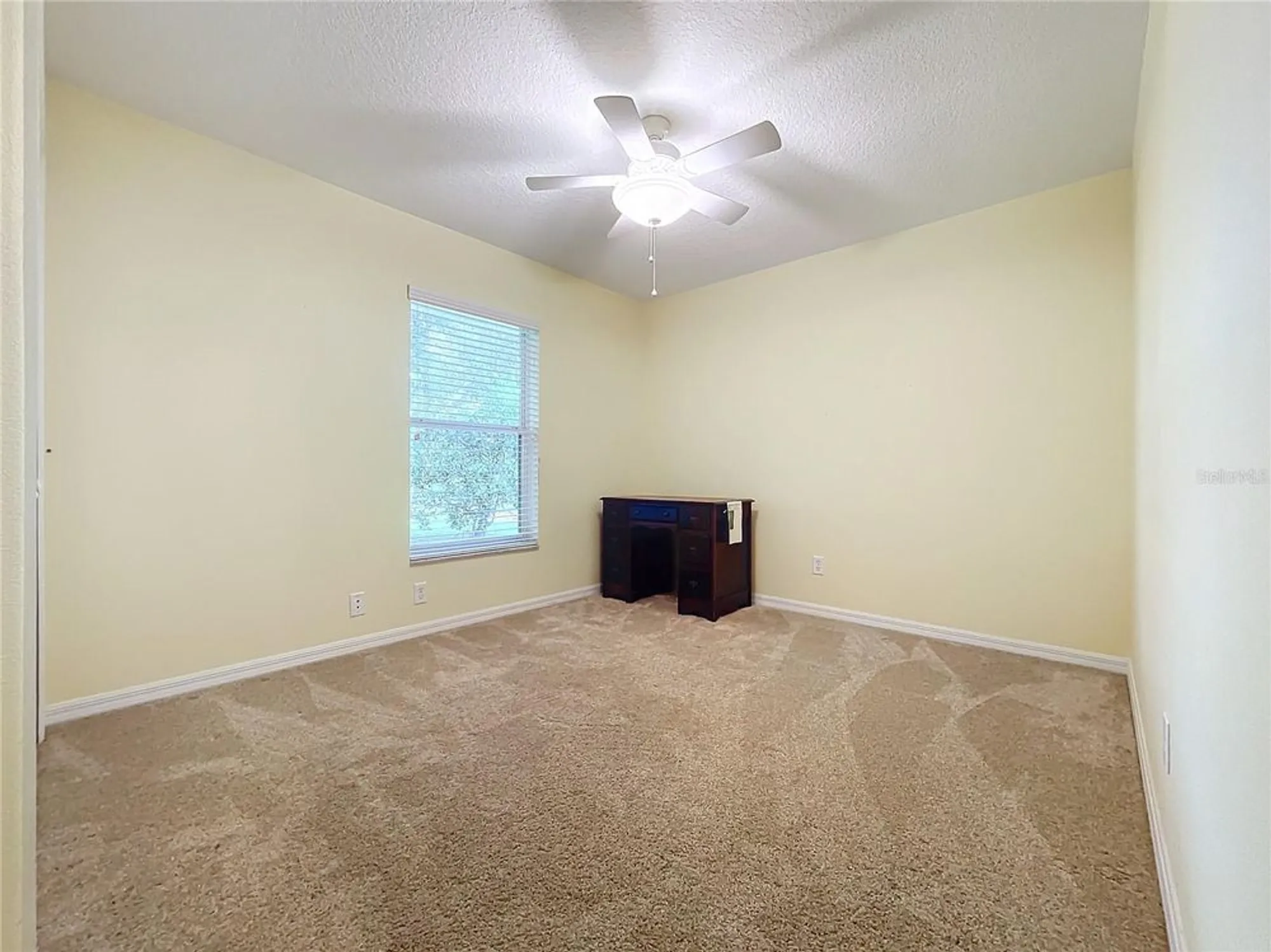Property Slideshow image 40 of 60 | 5430 sir churchill dr, Leesburg, FL, 34748