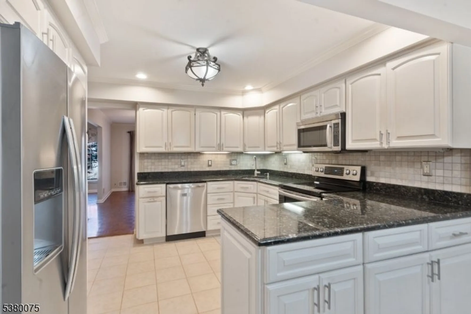 Property Slideshow image 12 of 40 | 16 galway dr, Mendham, NJ, 07945