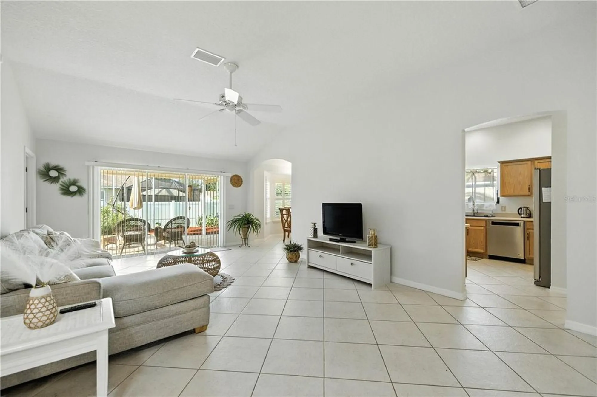 Property Slideshow image 19 of 34 | 5087 ne 121st ave, Oxford, FL, 34484