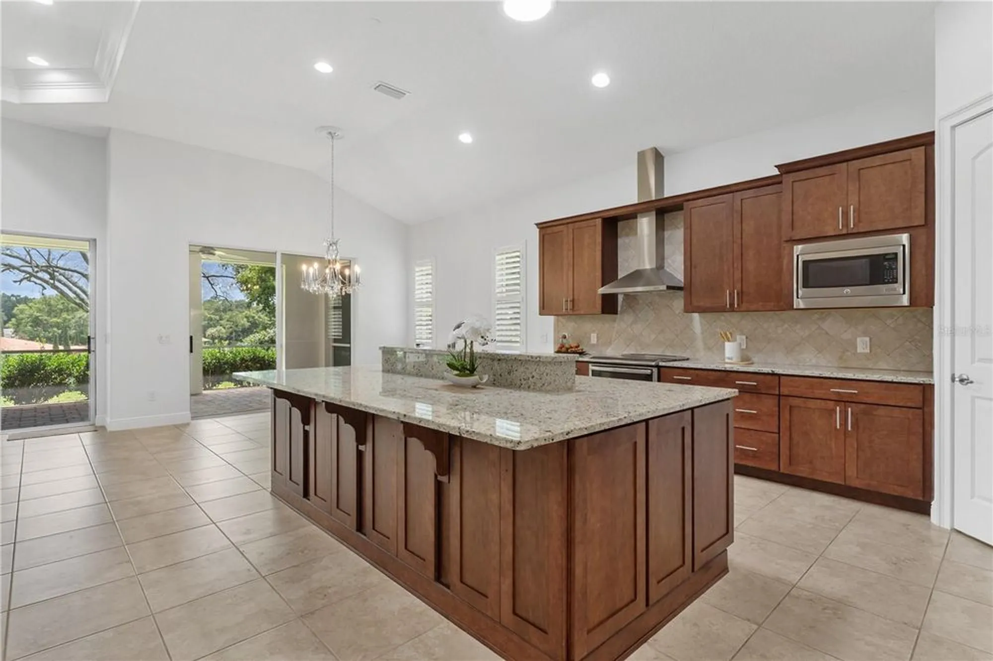 Property Slideshow image 16 of 54 | 5312 meadow hill loop, Lady Lake, FL, 32159