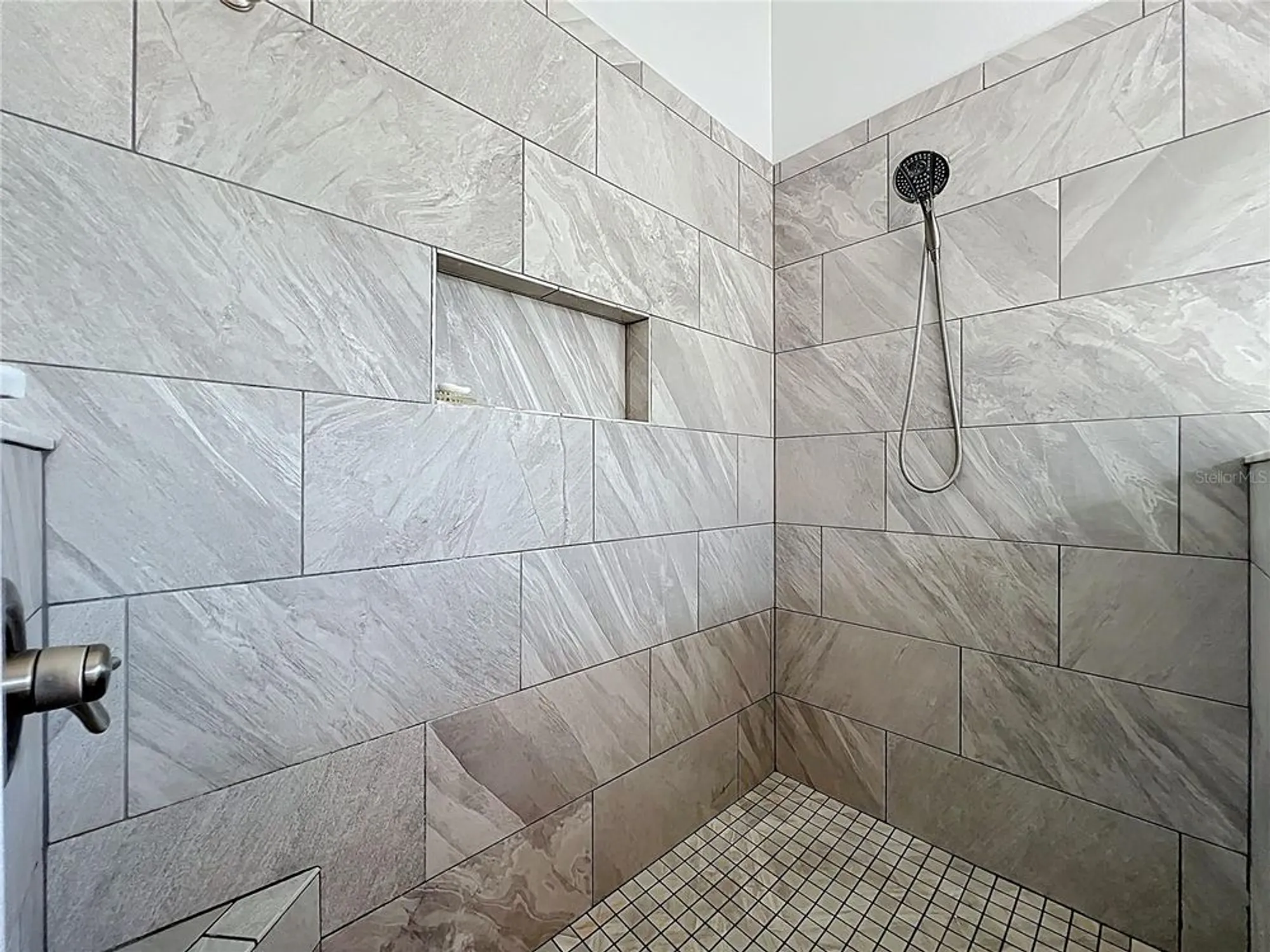 Property Slideshow image 36 of 62 | 3700 plantation blvd, Leesburg, FL, 34748