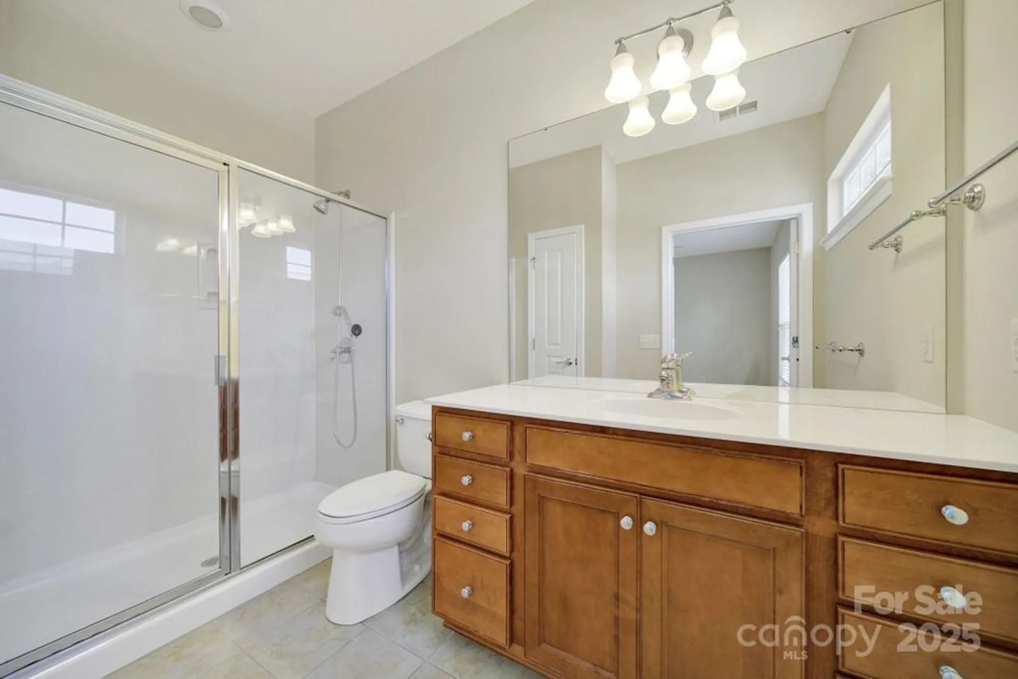 Property Slideshow image 17 of 41 | 28129 song sparrow ln, Fort Mill, SC, 29707