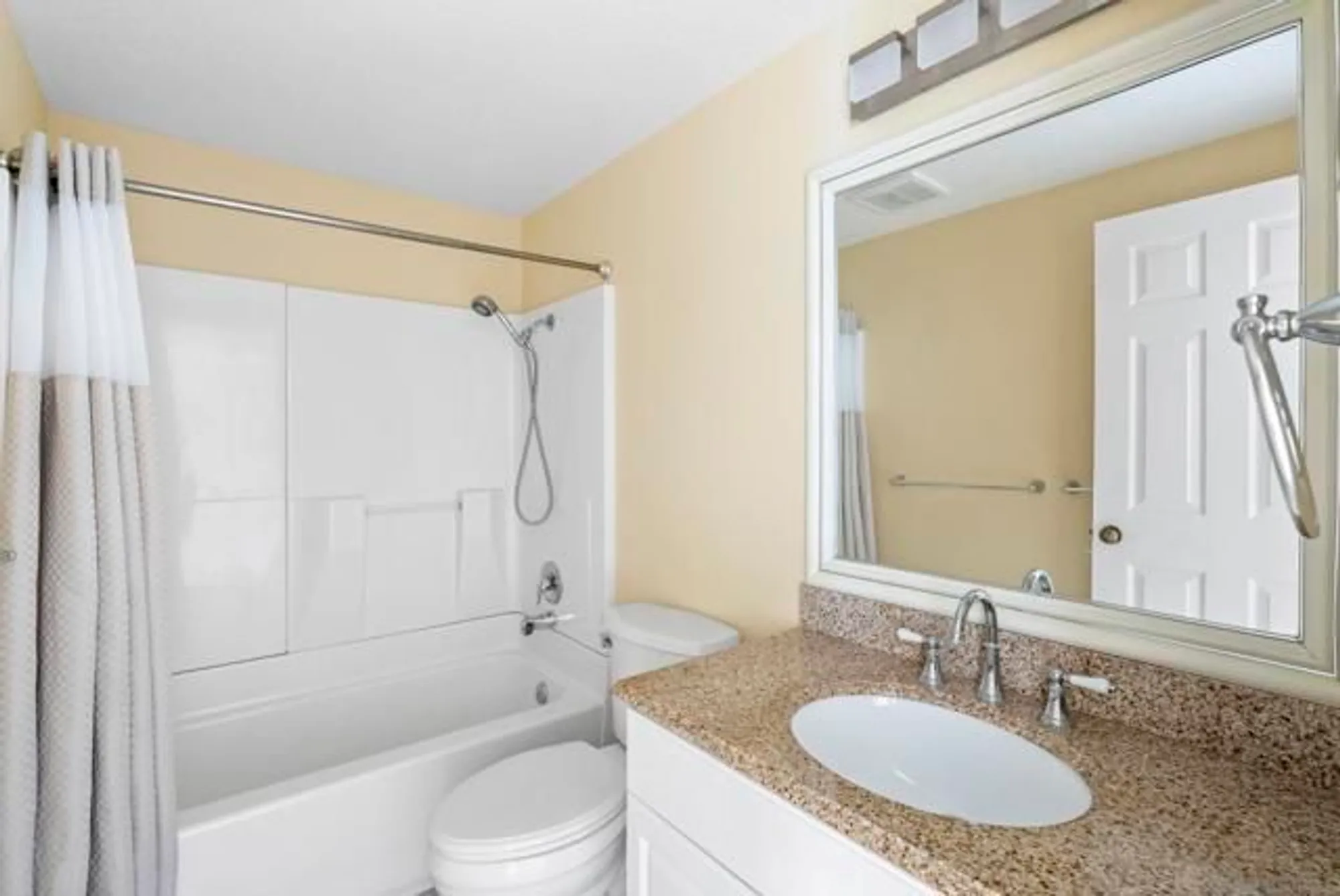 Property Slideshow image 18 of 35 | 1636 via caminar, San Marcos, CA, 92078