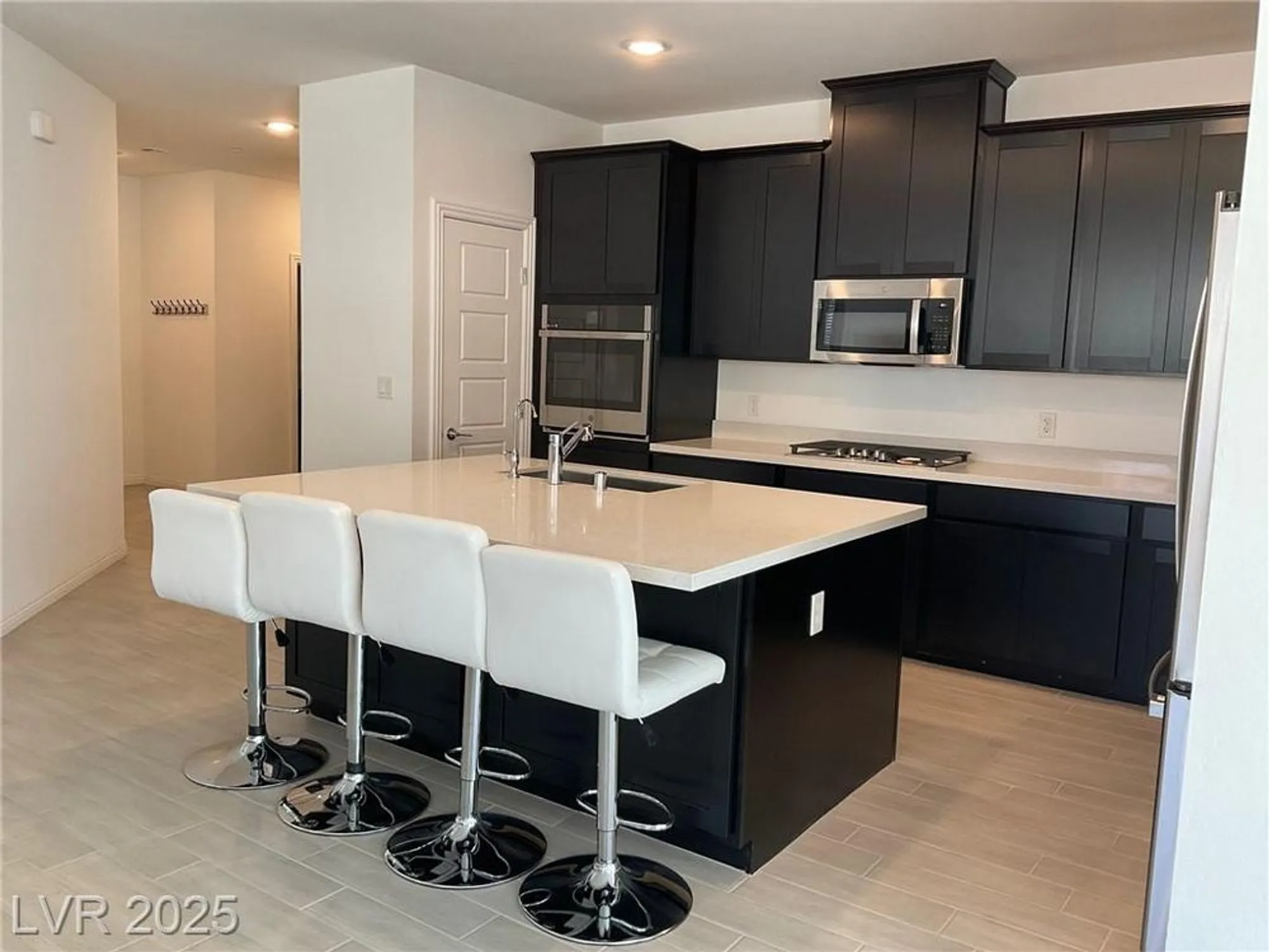 Property Slideshow image 12 of 67 | 2555 hampton rd 4209, Henderson, NV, 89052