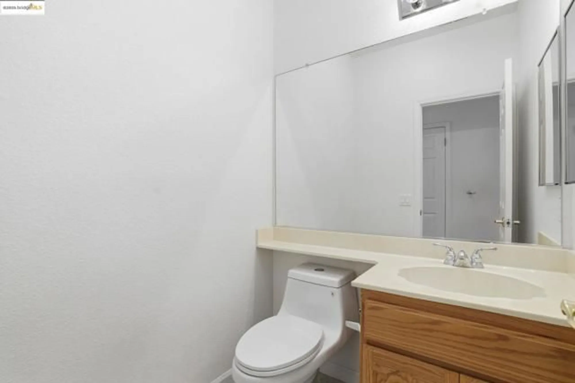 Property Slideshow image 31 of 52 | 84 spencer way, Brentwood, CA, 94513